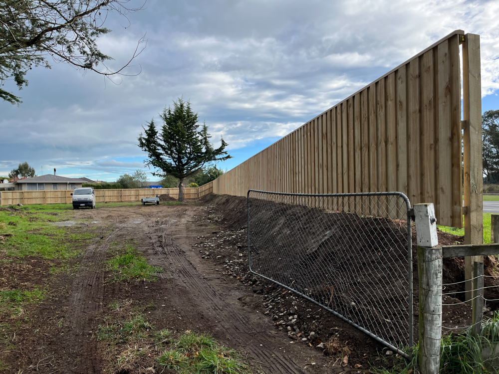 Ground-Zero-Landscapes---Rolleston---Christchurch---Decks---Fences---Fencing----Retaining-Walls---Planter-Boxes---Pergolas---Landscaping---Builder--Decking-13.png