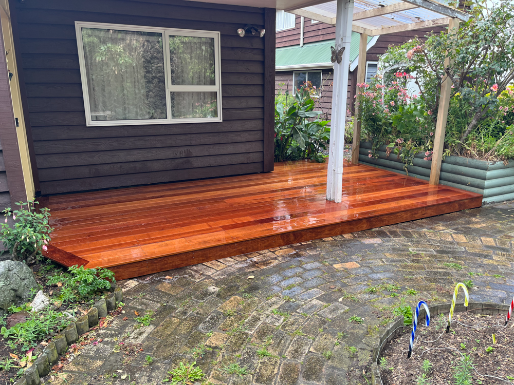Ground-Zero-Landscapes---Rolleston---Christchurch---Decks---Fences---Fencing----Retaining-Walls---Planter-Boxes---Pergolas---Landscaping---Builder--Decking-9.png