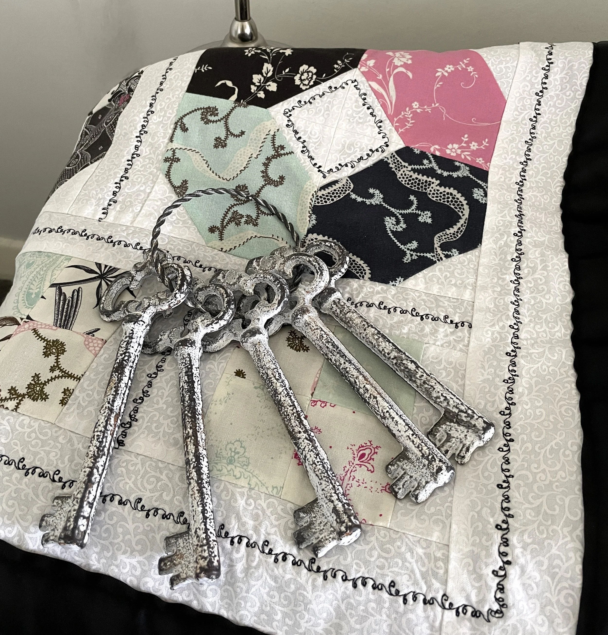 Charming Dorothy with keys.JPG