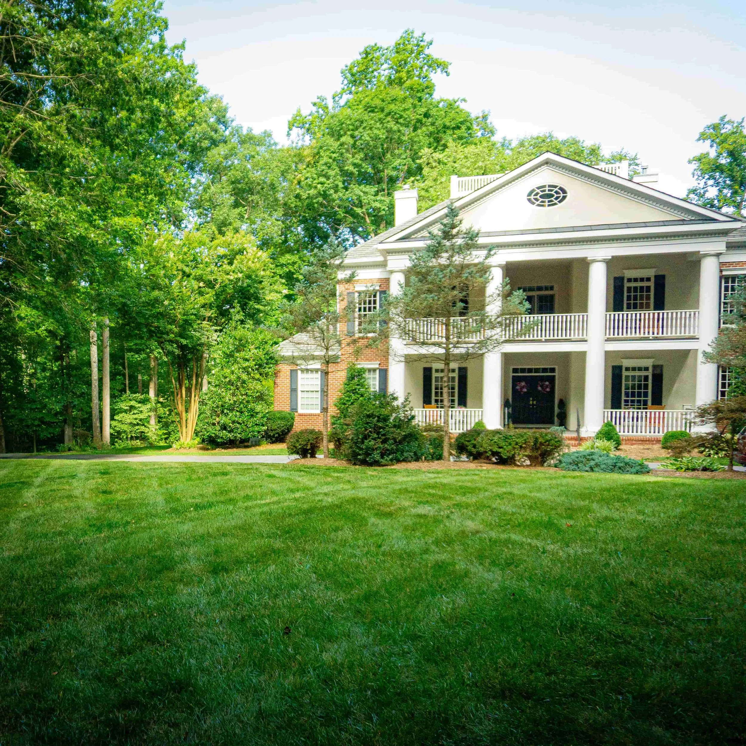 Good lawn cutting in Fredericksburg