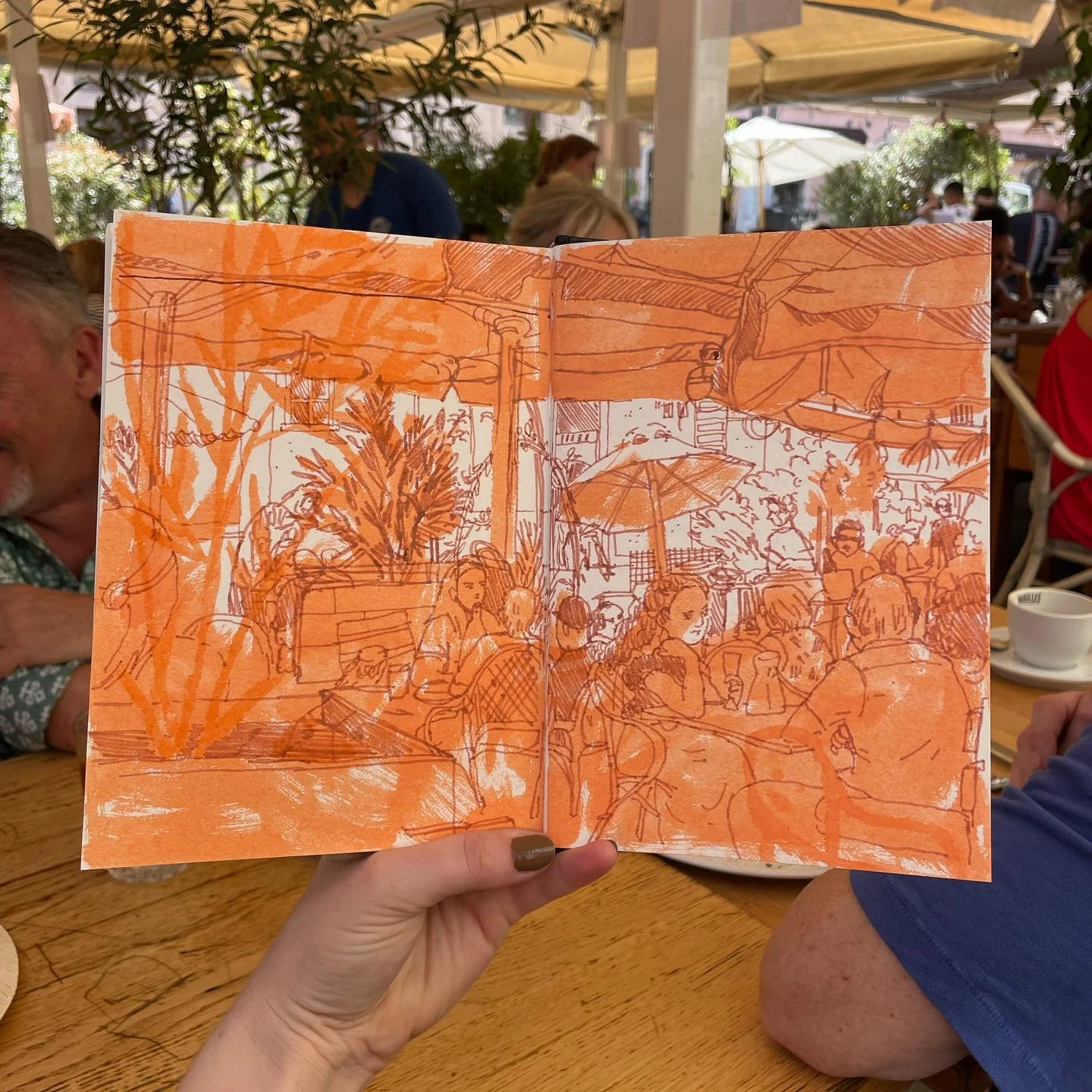 Times my pink pen came in handy whilst away this summer 🍑🌷