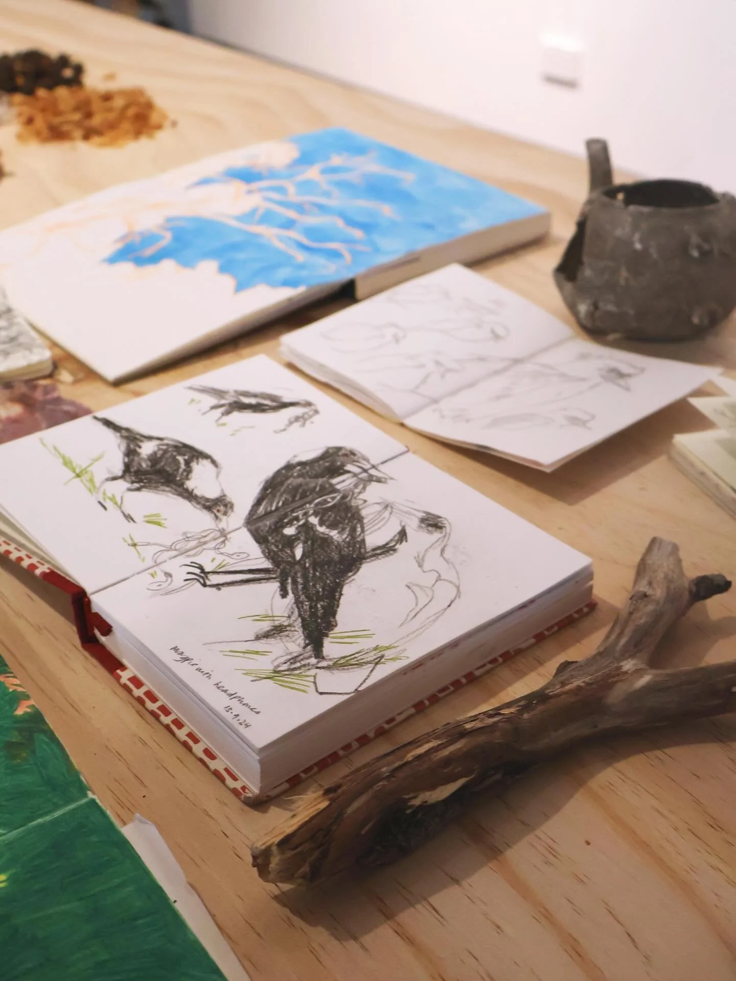 Really lovely to share work in Visualisation Institute&rsquo;s Method Share last month. The exhibition focused on practice-based research, with a focus on sharing methods. 

I showed work from my PhD, a body of research that calls on multimodal story