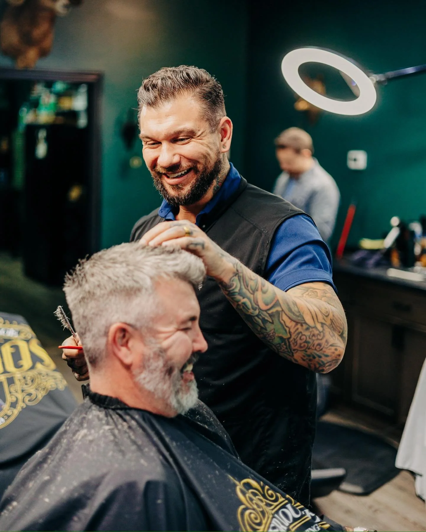 Men’s haircut by barber at The Roost Barber Co in Bend Oregon