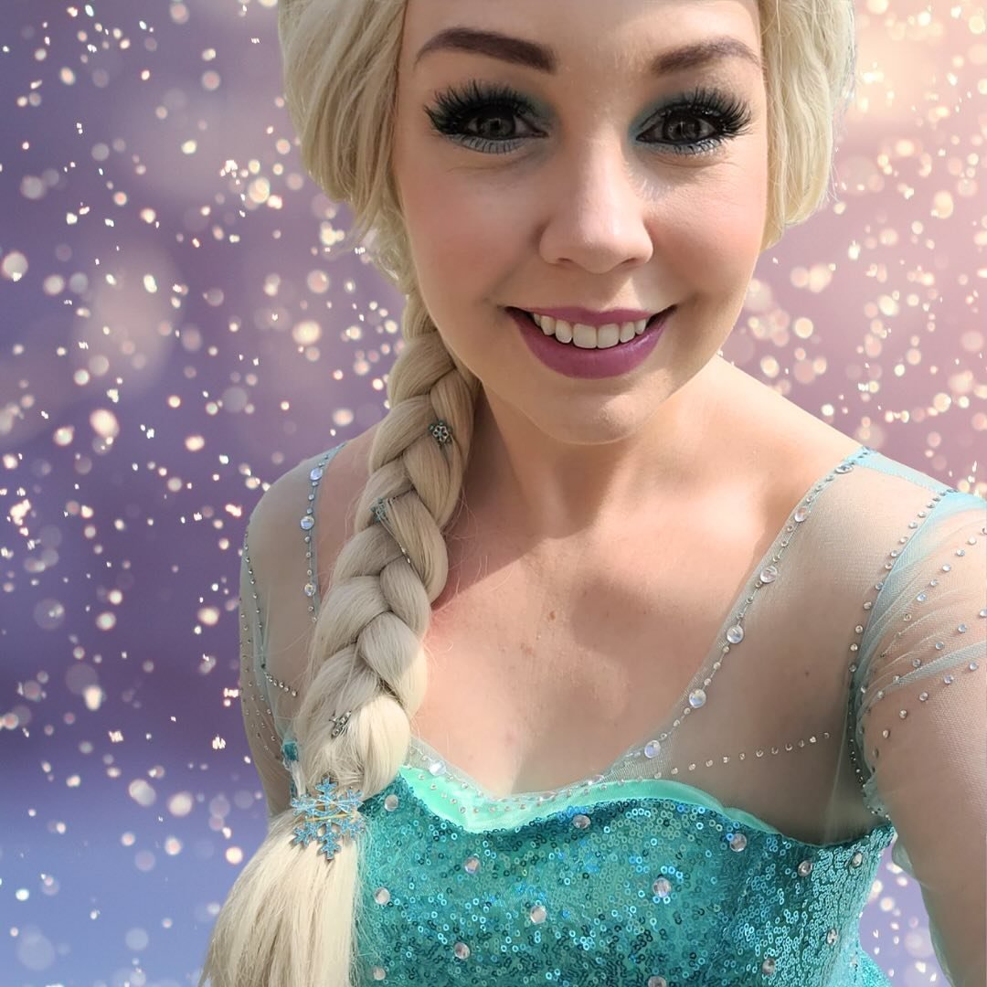 Snow Queens have been busy today at some very special magic missions! 🩵❄️

#corby #northampton #wellingborough #stamford #oundle #raunds #rothwell #desborough #rushden