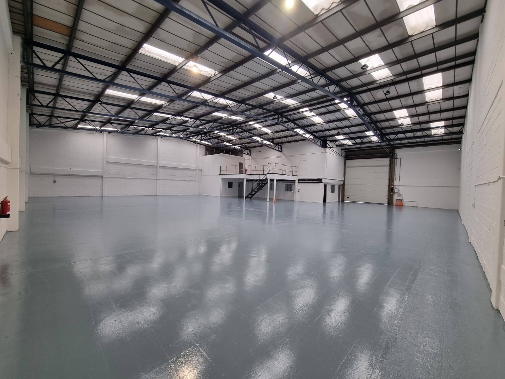 Revitalising Spaces: A Warehouse Project in Brixton Hill