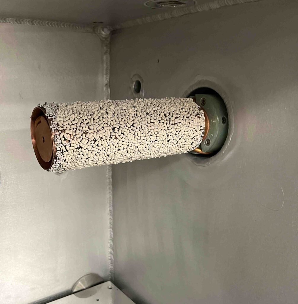 Cold-Finger-In-Chamber.jpg