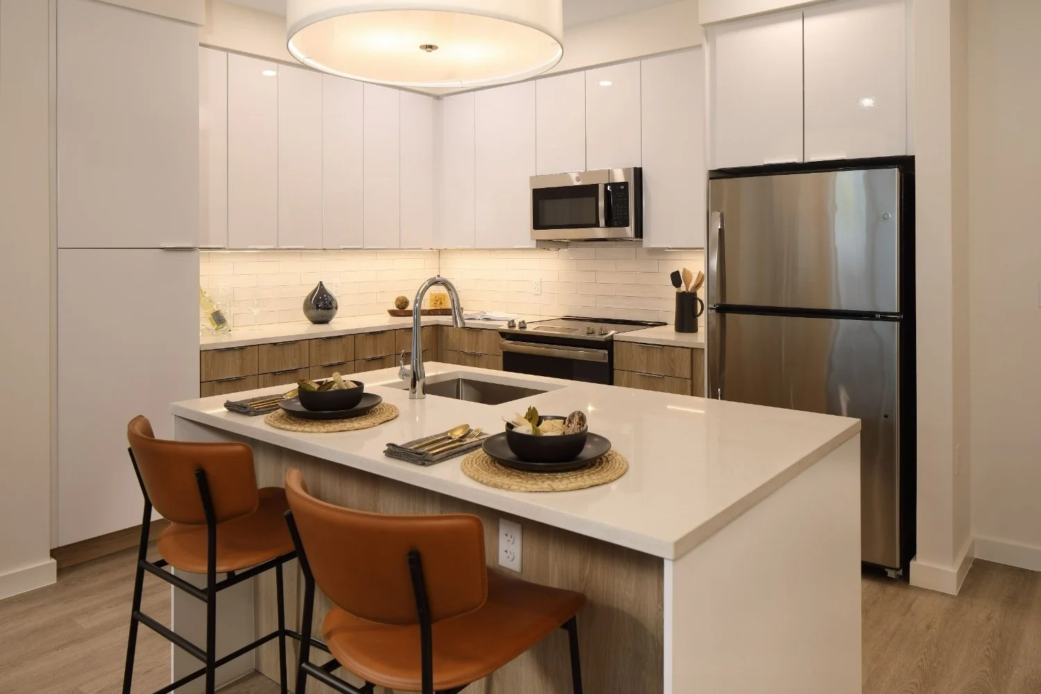 Photo by The Laureate Apartments (SGBD268)
