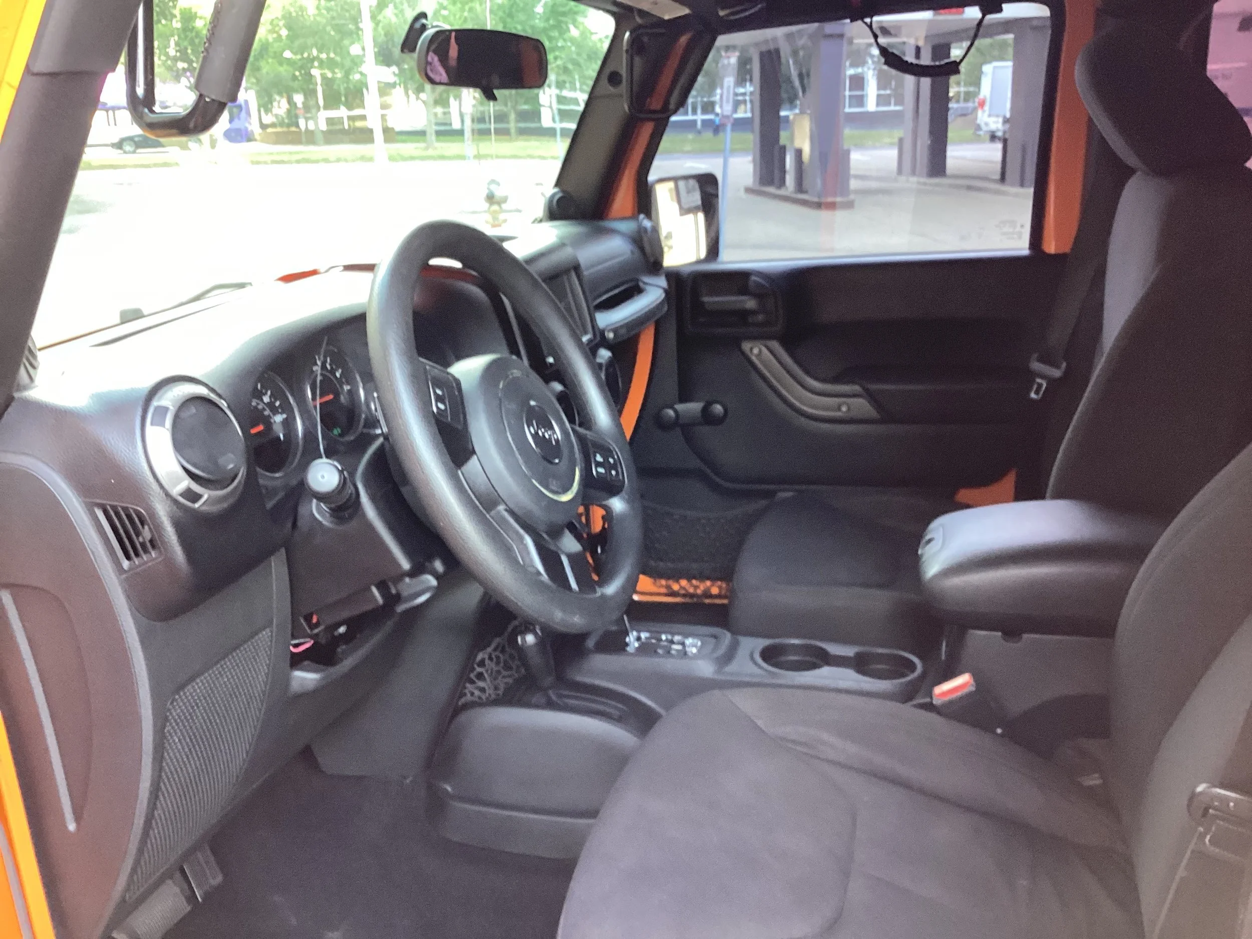 Jeep Front Seat.jpg