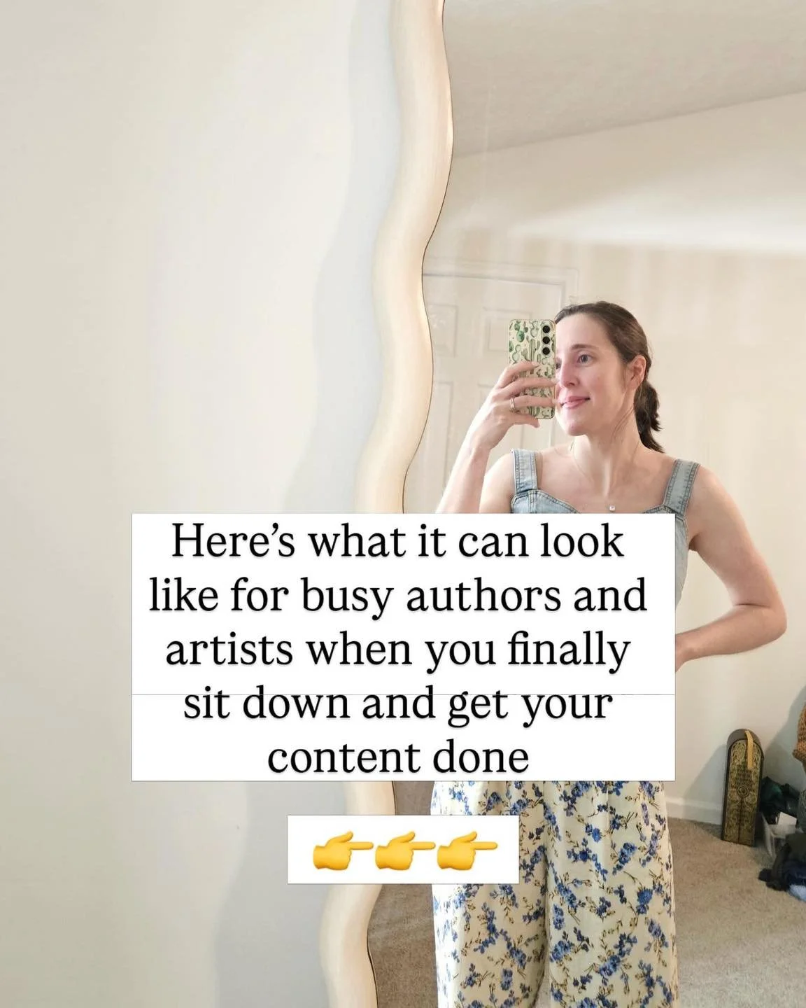 There&rsquo;s a big difference between knowing what you want to post and actually sitting down to create it. 

👉 I&rsquo;ve seen so many creatives stay stuck in that middle space where the ideas are there, the intention is there, but the follow-thro