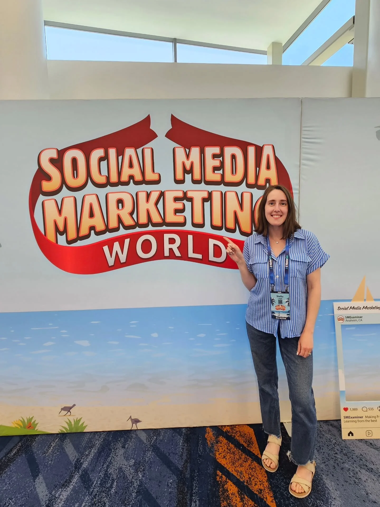 As a marketing teacher, it's so important to me that I continue to invest in my own education and make sure that I'm staying at my best. 

One of the ways I do that is constantly staying on top of marketing trends and changes, and going to conference