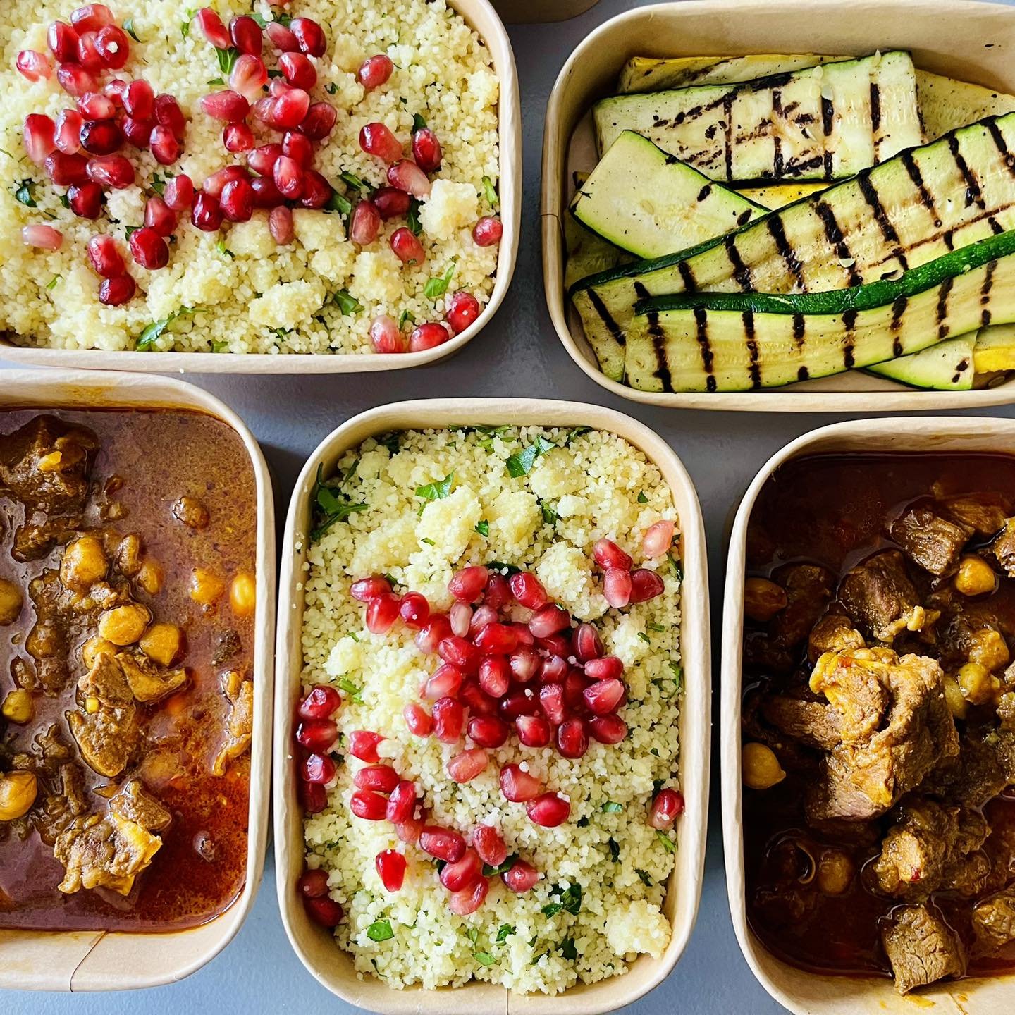 ORDER UP : Moroccan Lamb Tagine, Couscous with Pomegranate , Grilled Zucchini and Squash 🇲🇦

#globalcuisine #foodporn #appleton #greenbay #food #neenah #veteranowned #foodlover #veterans #letmecookforyou #home #madefromscratch #homedelivery #keyros