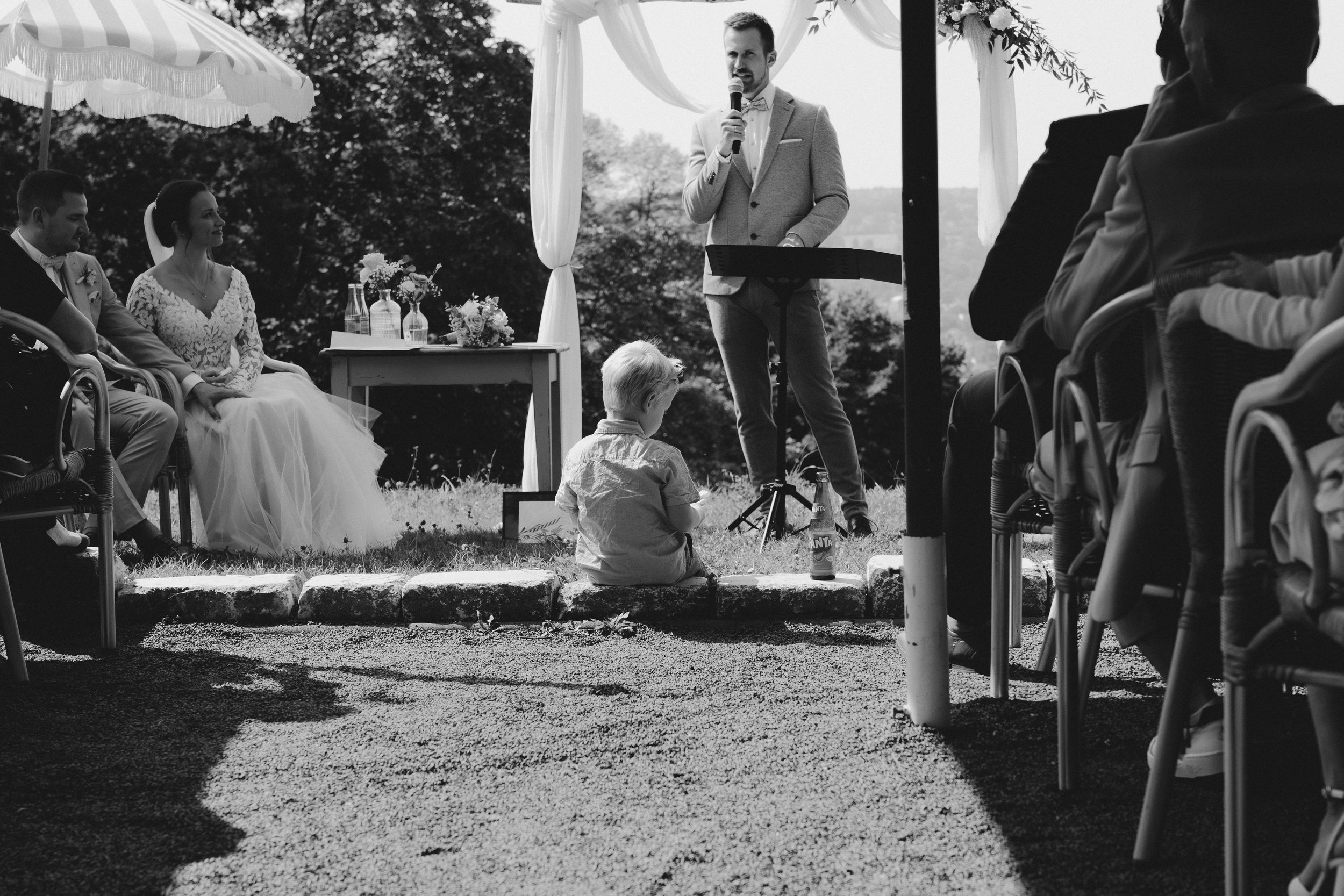 35 - laura_schmatz_n+f_trauung-08298.jpg