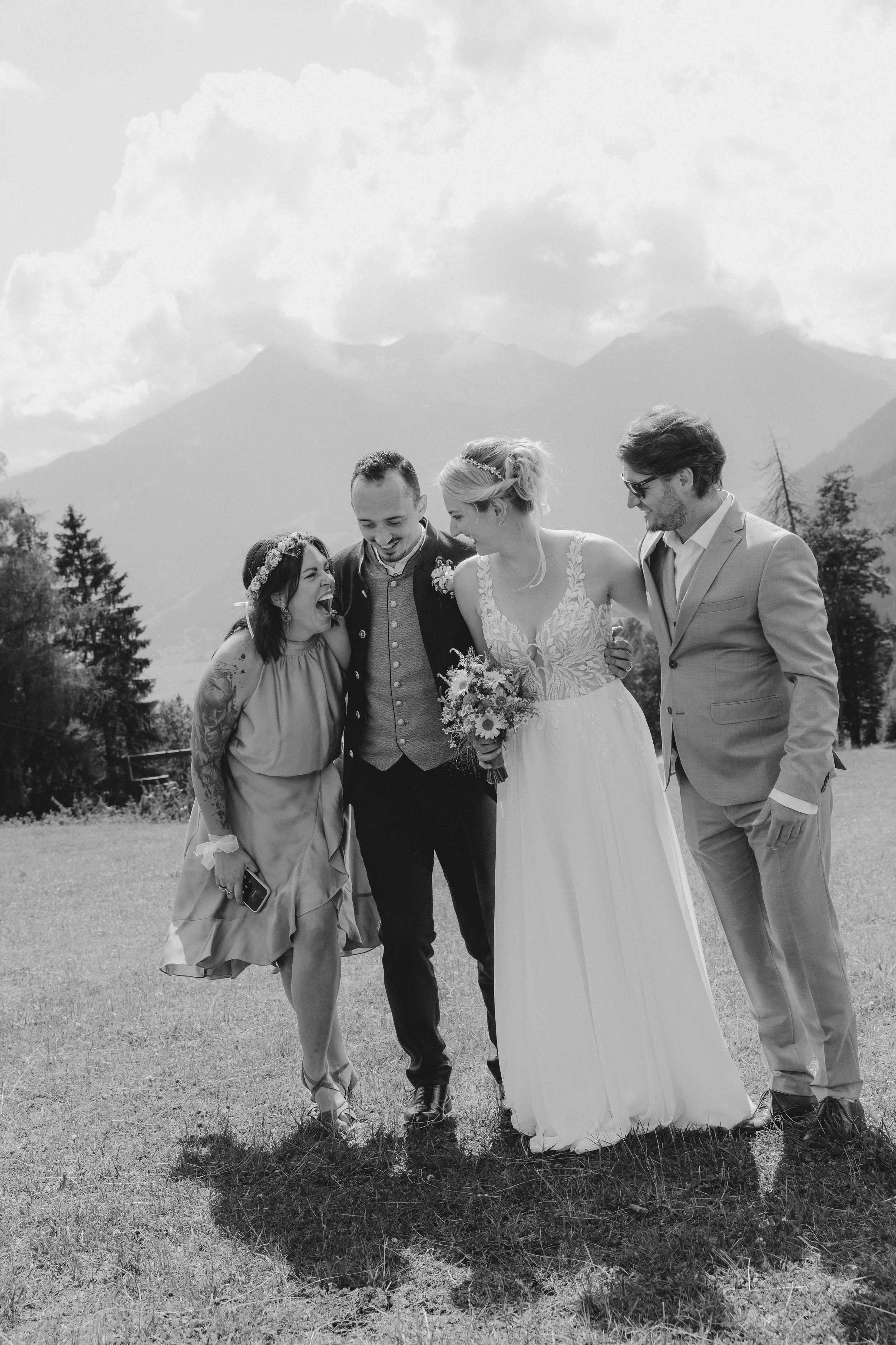 Hochzeit auf der Gamsalm in Ehrwald | Entspannt heiraten mit Blick auf die Zugspitze