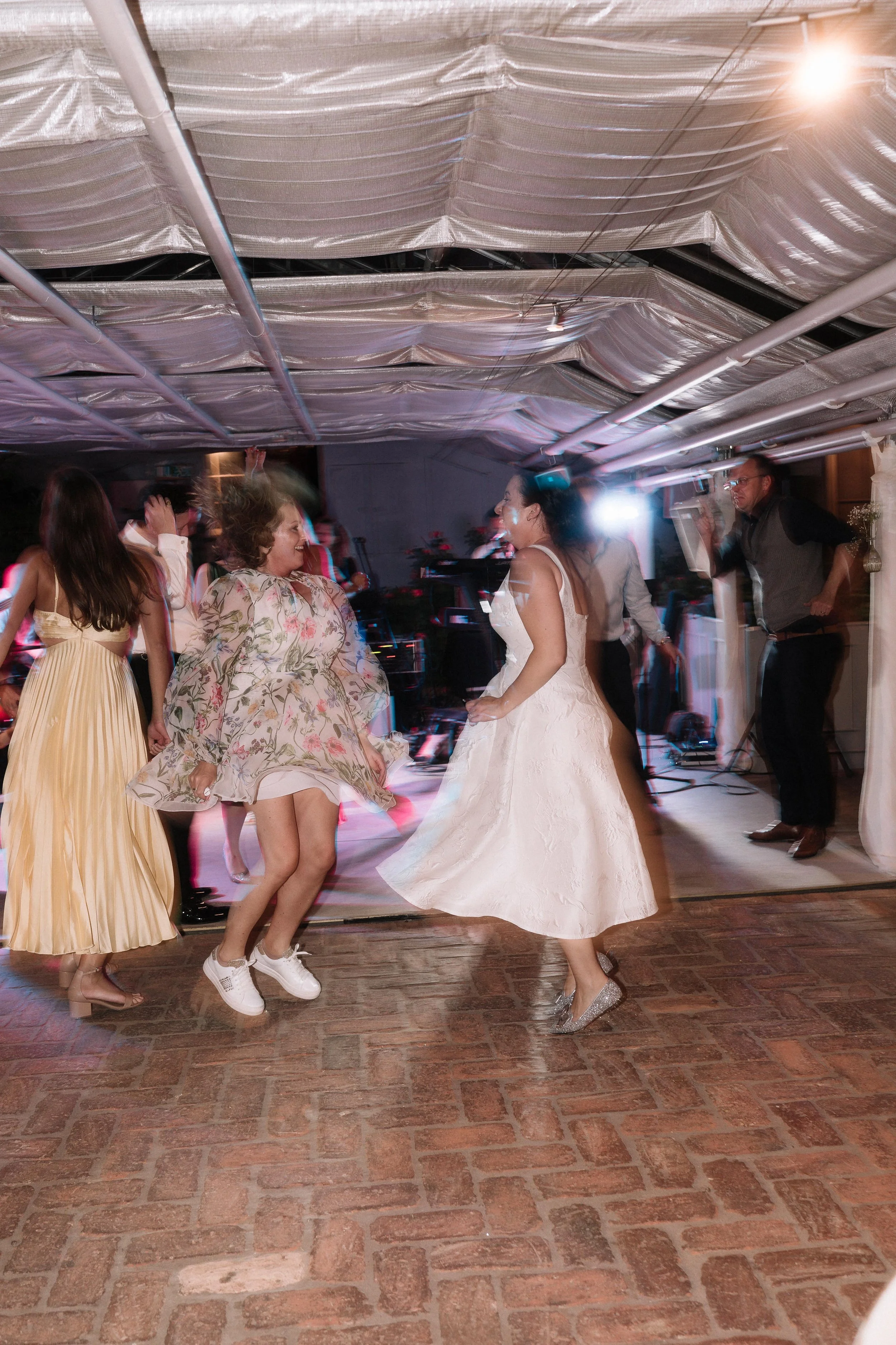 49 - laura_schmatz_cake_party-1-47.jpg