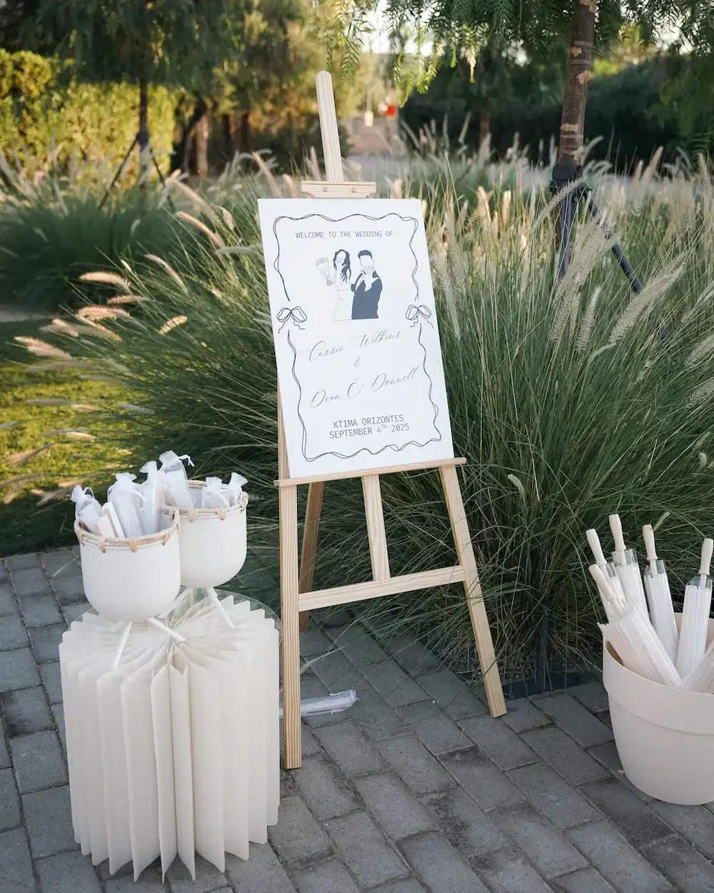 welcome-sign-in-a-destination-wedding.webp