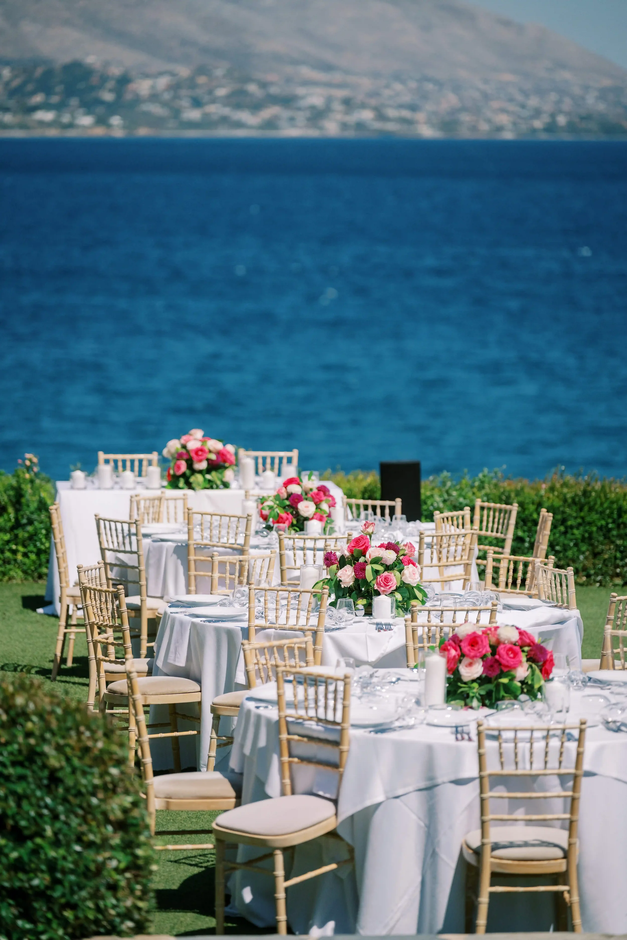 wedding-centerpieces.webp