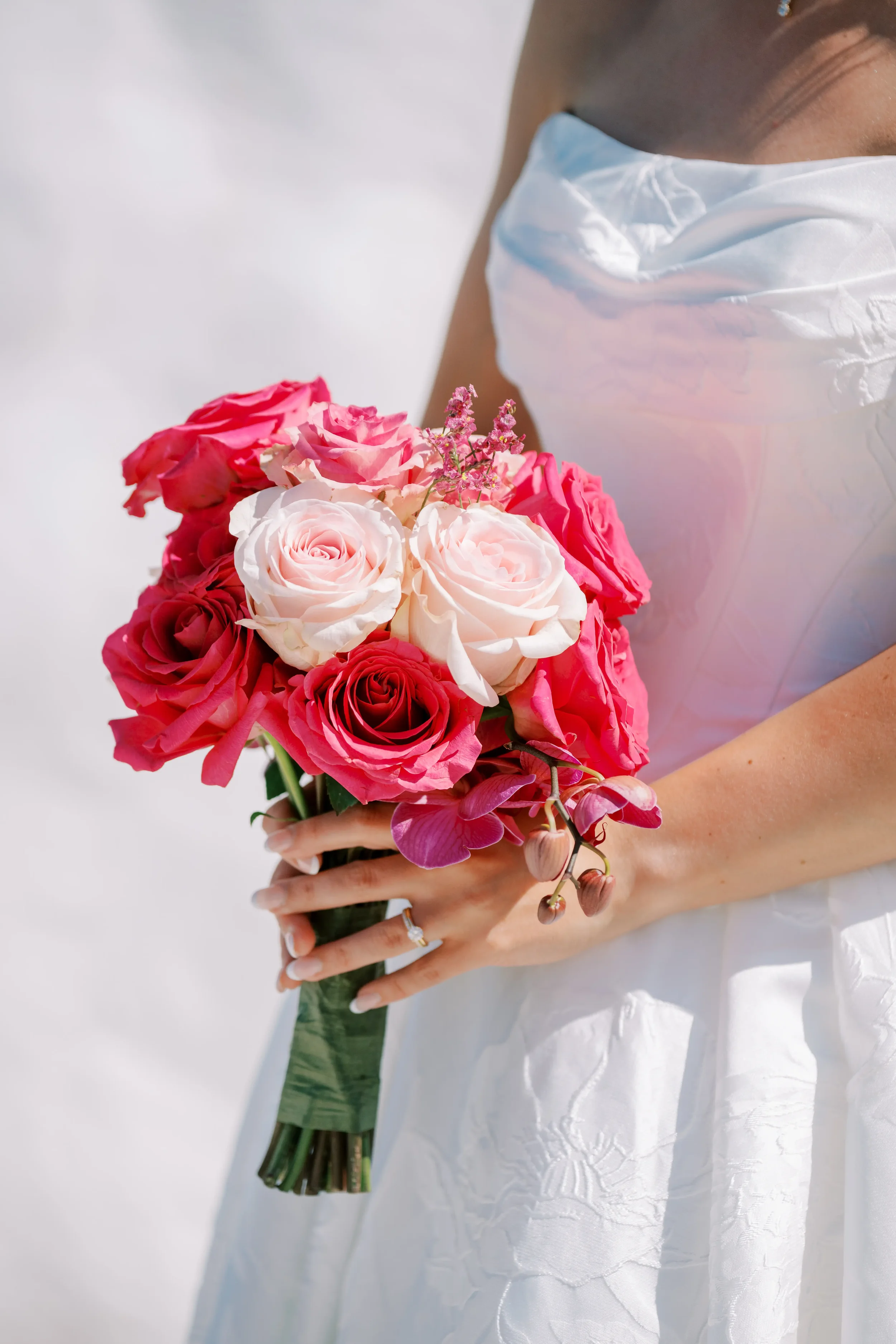 wedding-bouquet-in-pink-shades.webp