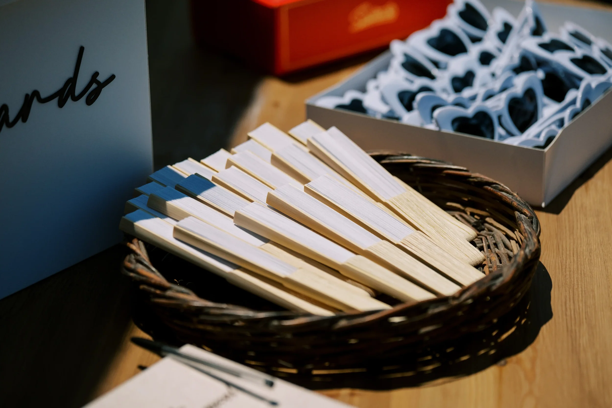 wedding-guests-favors.webp