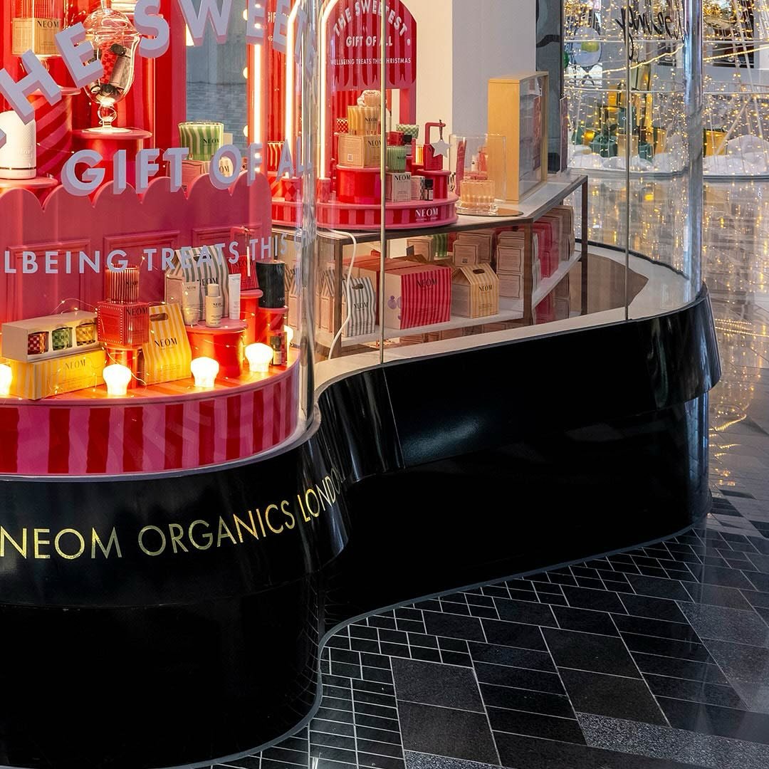 🍬 The Sweetest Gift Of All 🍬 

This years Christmas Scheme we designed and created for @neomwellbeing took inspiration from Victorian Sweet Shops using jars to showcase the product. 

We produced window displays for 7 stores including the new store