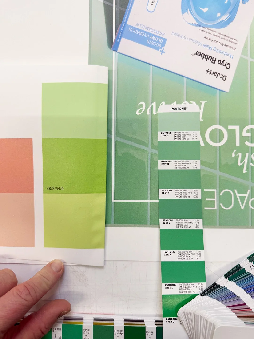 Space NK 'Refresh, Glow, Revive' Brand Space