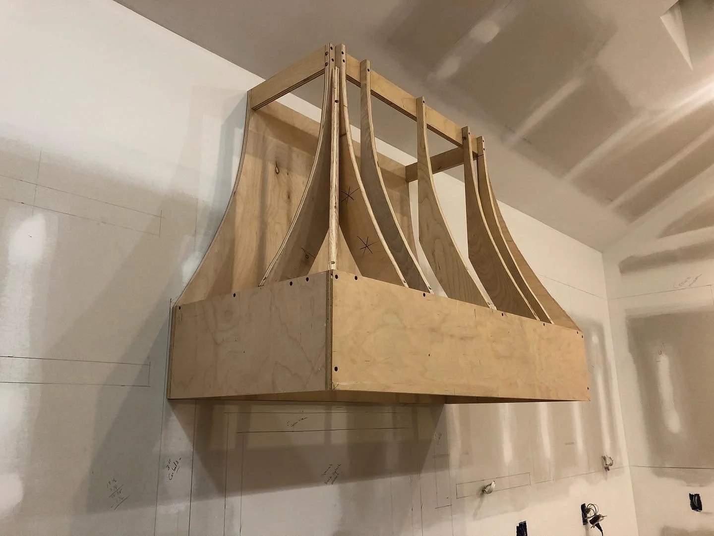 Kitchen vent before.JPG