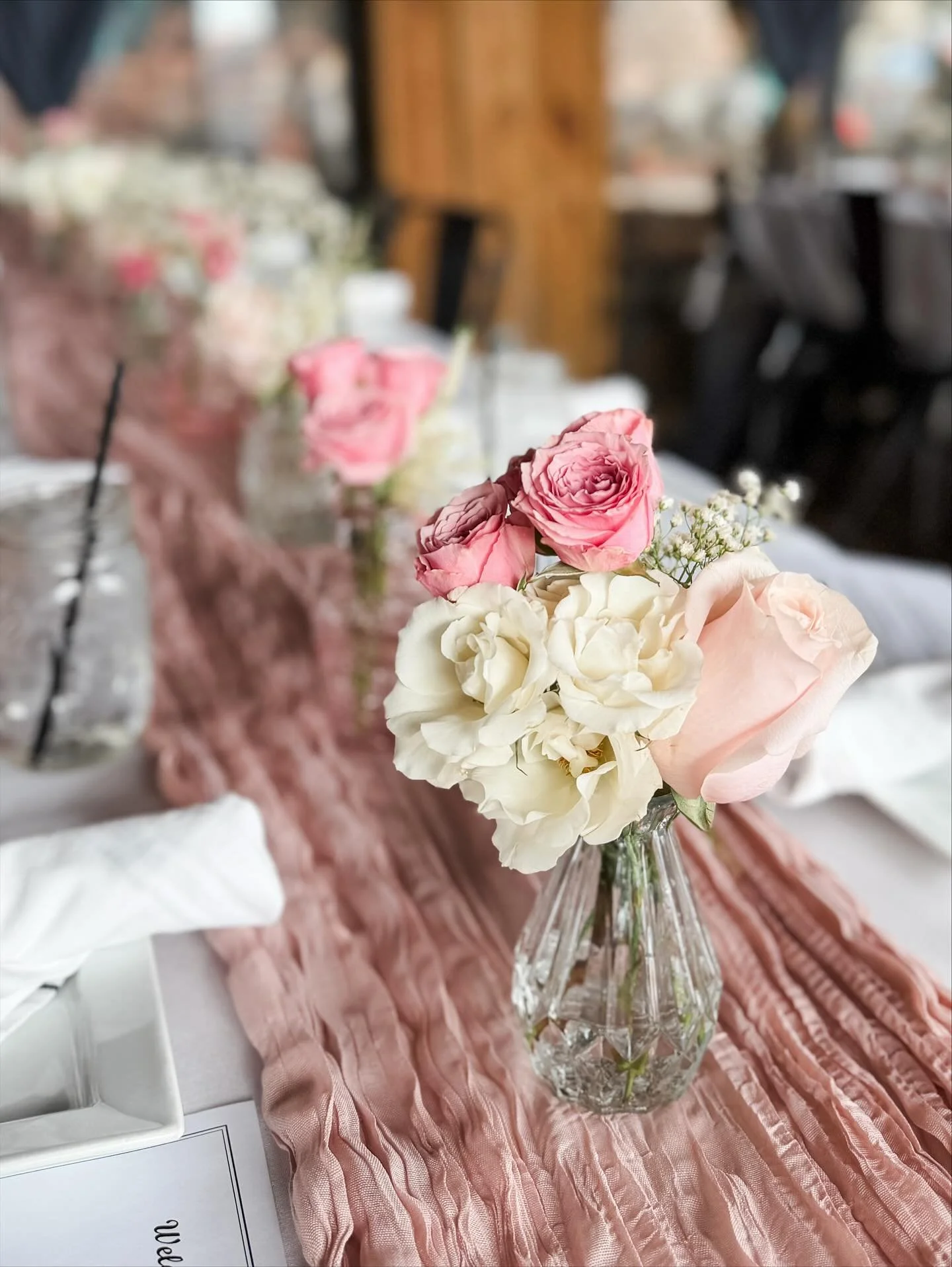 A table full of blush florals and a backdrop full of love &mdash; so grateful to design every detail for a beautiful mama-to-be 💕

#njflorist #centerpiecesideas #centerpieces #njbabyshower #babyshowerdecor #njeventplanner #njeventdecor #njballoonsty