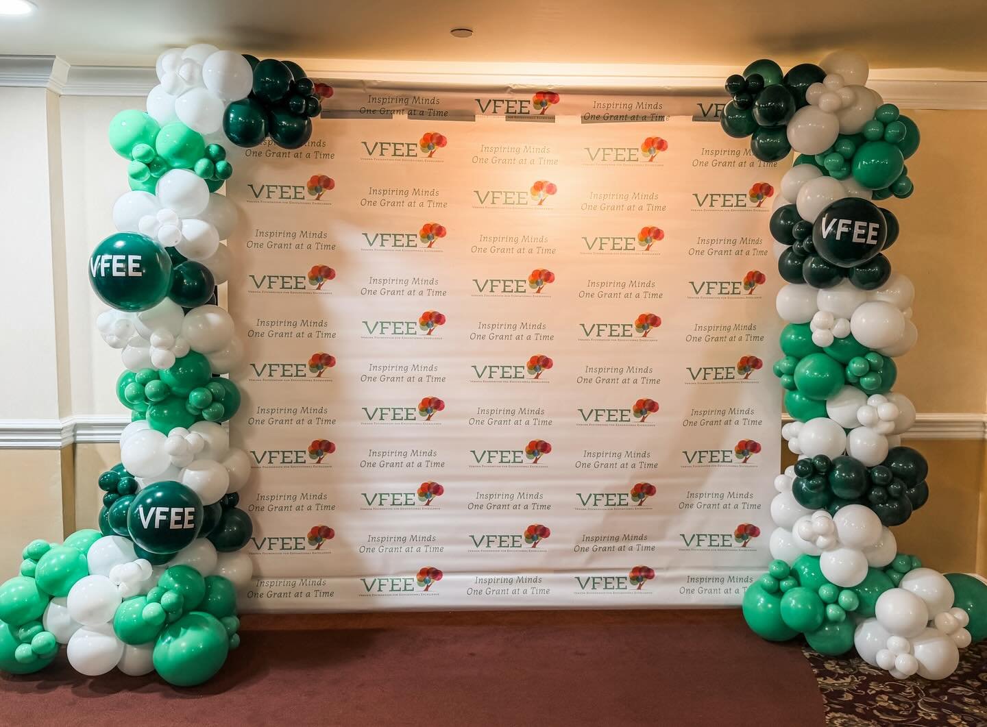 Celebrating a mission that truly makes a difference 💚

Honored to be part of such a special evening with @vfee.nj&mdash;and all they do for Verona&rsquo;s educators and students.