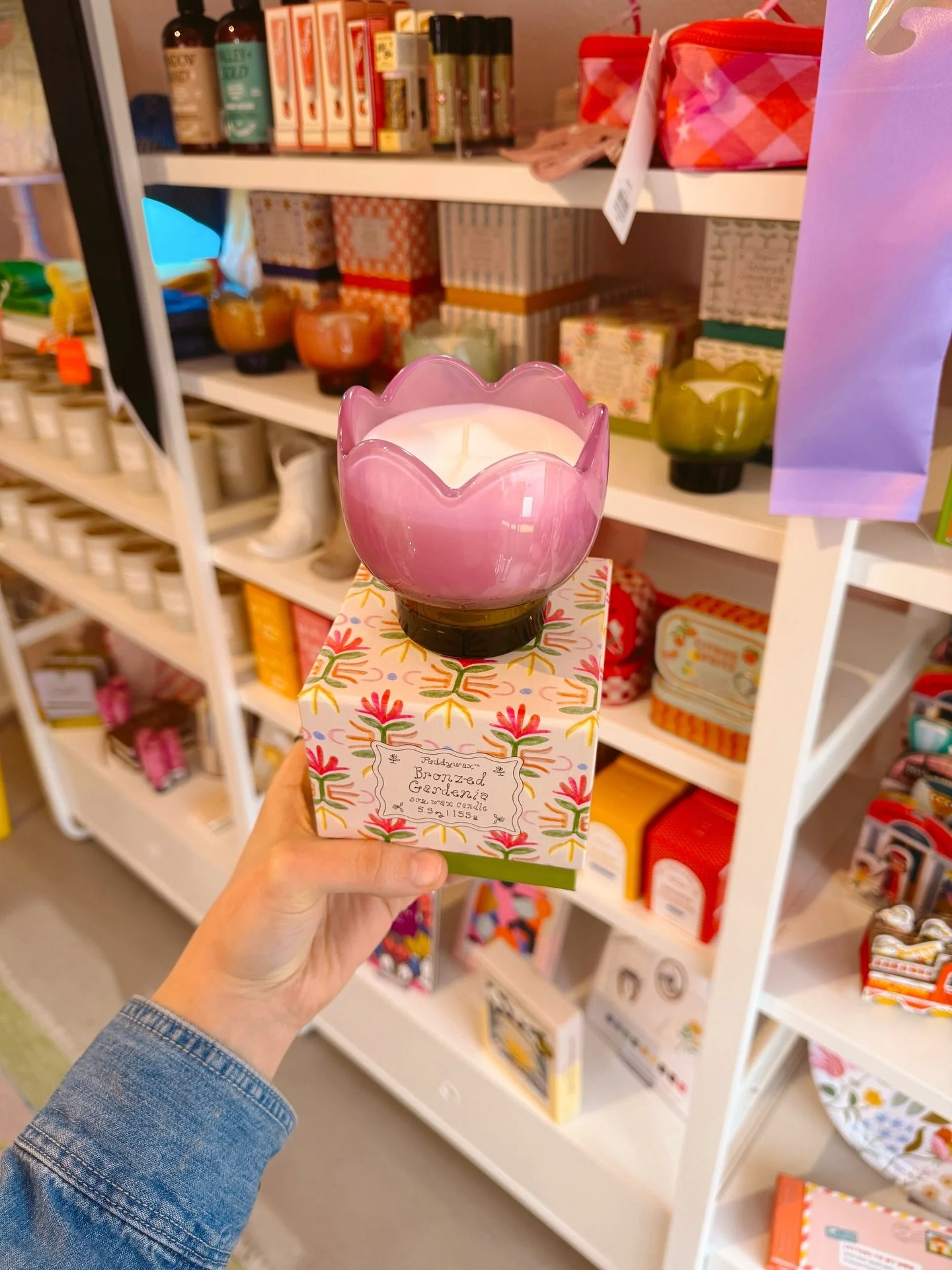 @paddywaxcandles drop alert!!! 🚨 Idk about you but we are READY for spring! Come check out these amazing scents &amp; maybe even grab one for your valentine 😉💘