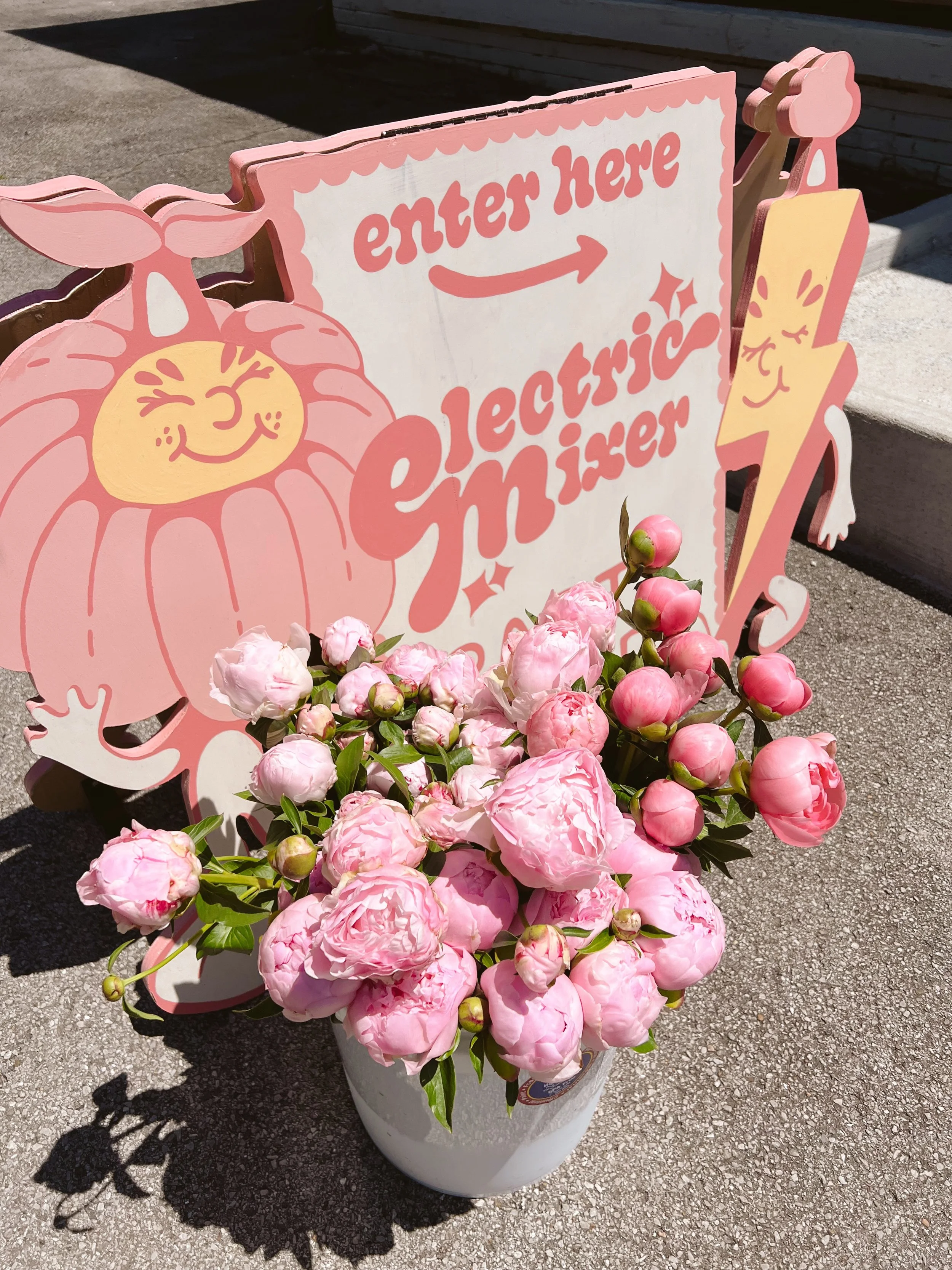 Mother&rsquo;s Day is this weekend &amp; we are stocked up with so many flowers to celebrate (including these insanely beautiful peonies!!) 🥹 Premade bouquets are all around the shop but we can also make ya a more custom one if you want specific flo