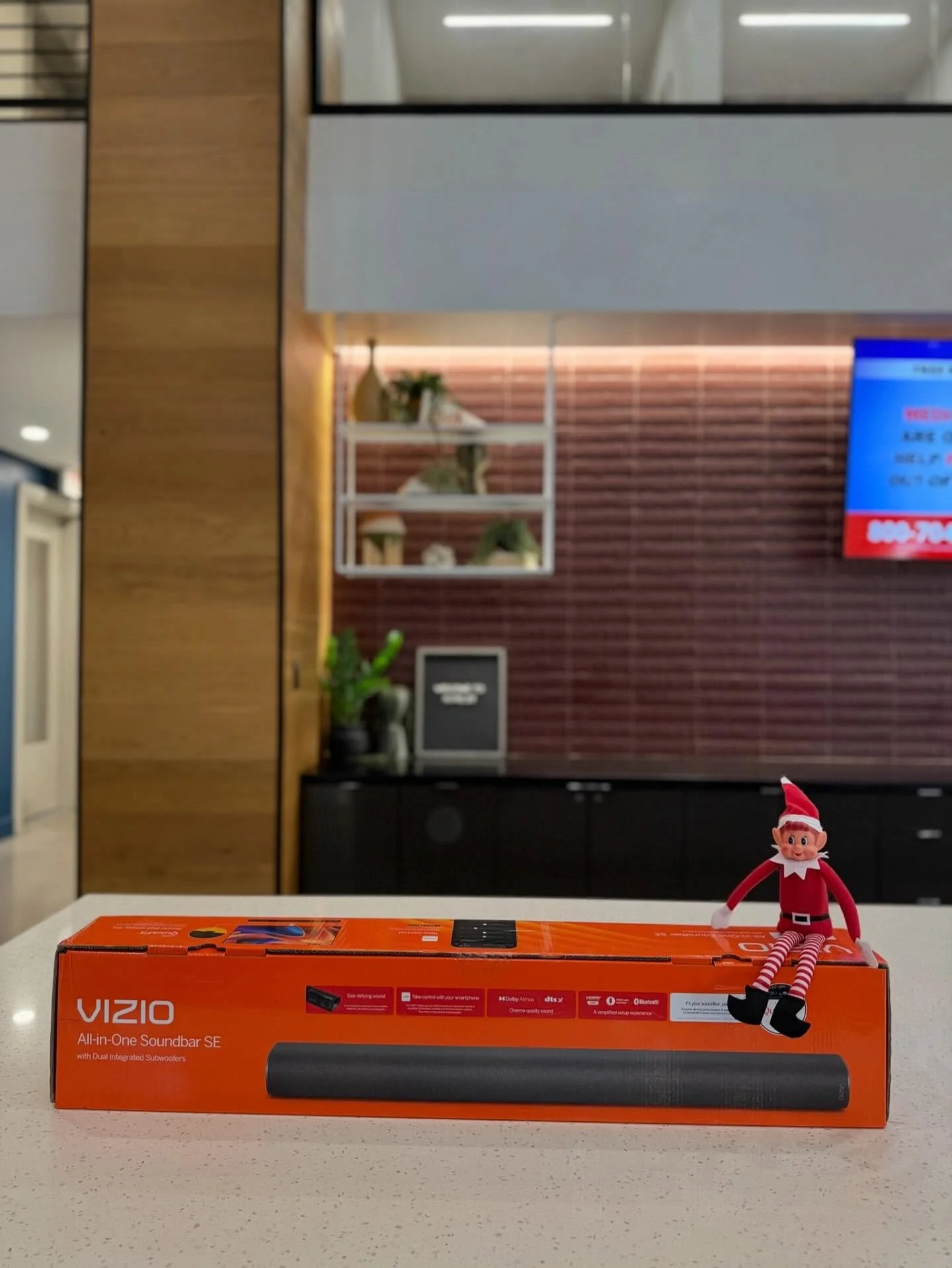 🎁 DAY 12 of 12 days of giveaways 

We saved the BEST for last. Willie tested this soundbar and said the bass almost knocked him off the shelf.

How to enter: 
🎄 Like this post 
🎄 Tell us your top artist for 2025 🎶

✨ Bonus entries ✨ 
Renewed for 