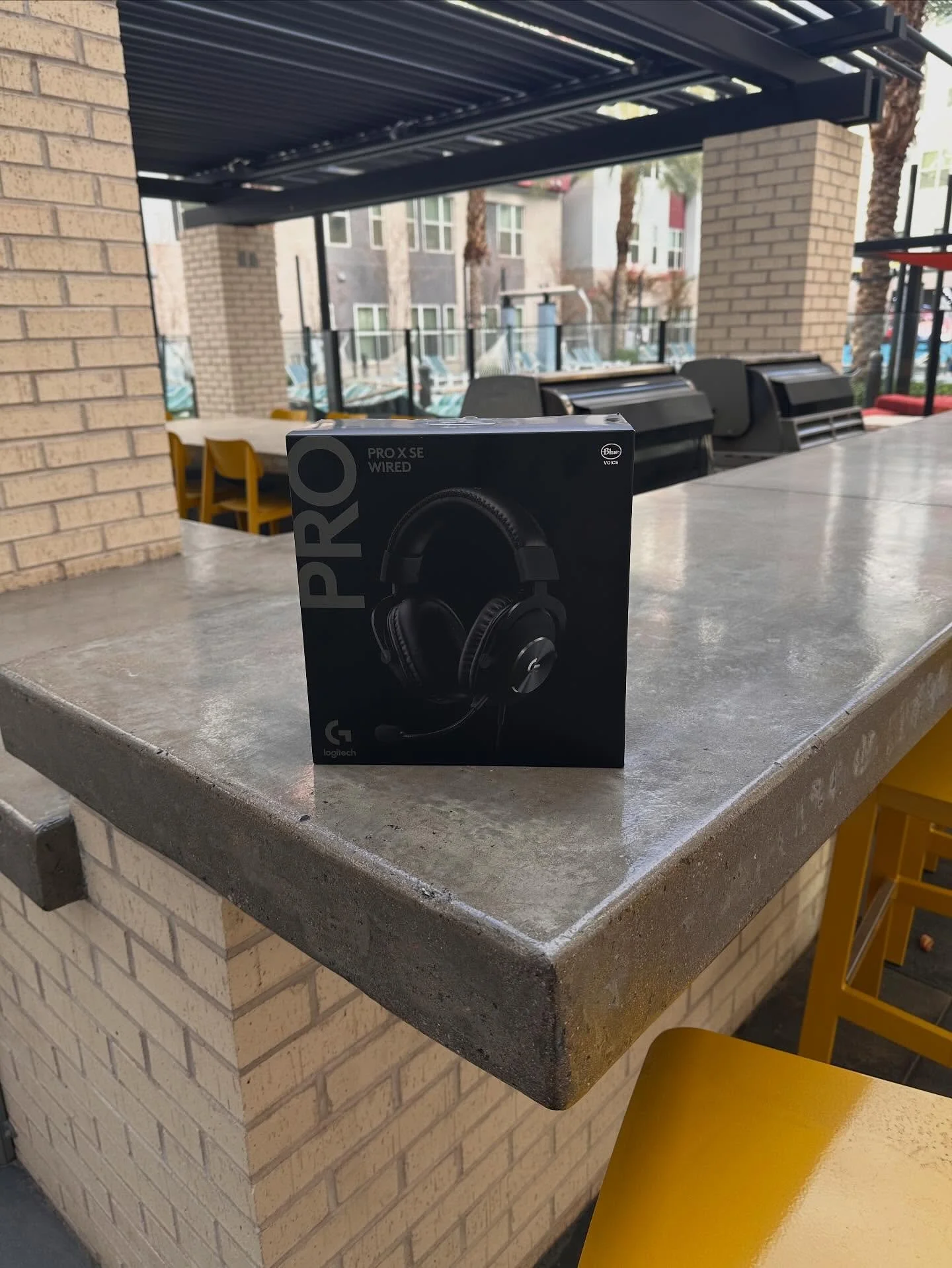 ✨ Win-It-Wednesday ✨ 

Enhance your gaming experience with this Pro wired gaming headset 🎮

How to enter: 
Like this post = 1 entry 
Comment = 2 entries 

✨ Repost to your story = 5 bonus entries 

Winner announced Friday. Good luck!