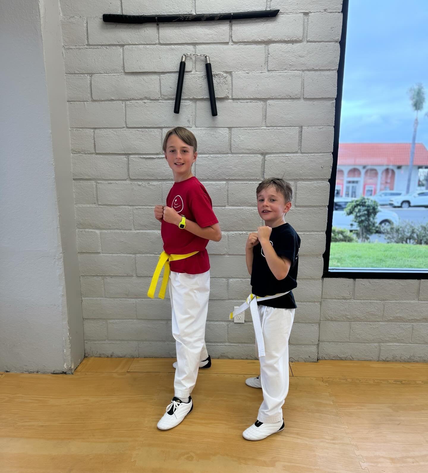 💫 FAMILY MARTIAL ARTS💫

 Theres something uniquely powerful about a family that learns, grows and kicks together! At Premier, we&rsquo;ve seen how martial arts can strengthen family bonds and create unforgettable memories while setting a foundation