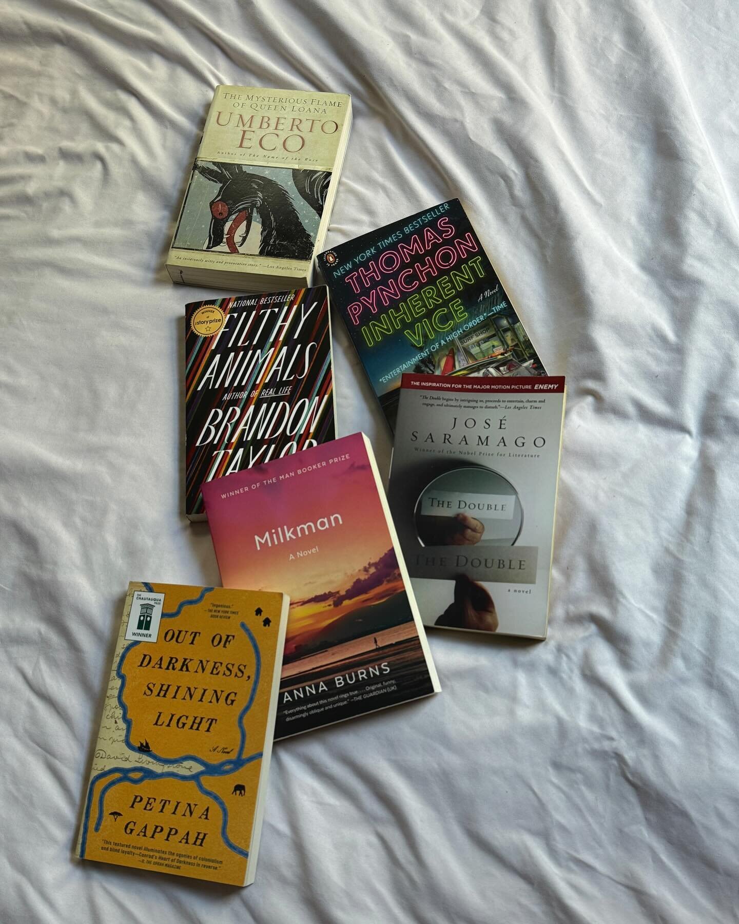 New York on a bright sunny weekend drives you completely nuts. I blame this city for my pauperism and book hoarding addiction! In this immense isolation there is at least solitude, some new (used) books, and a new pair of denims!

__________________
