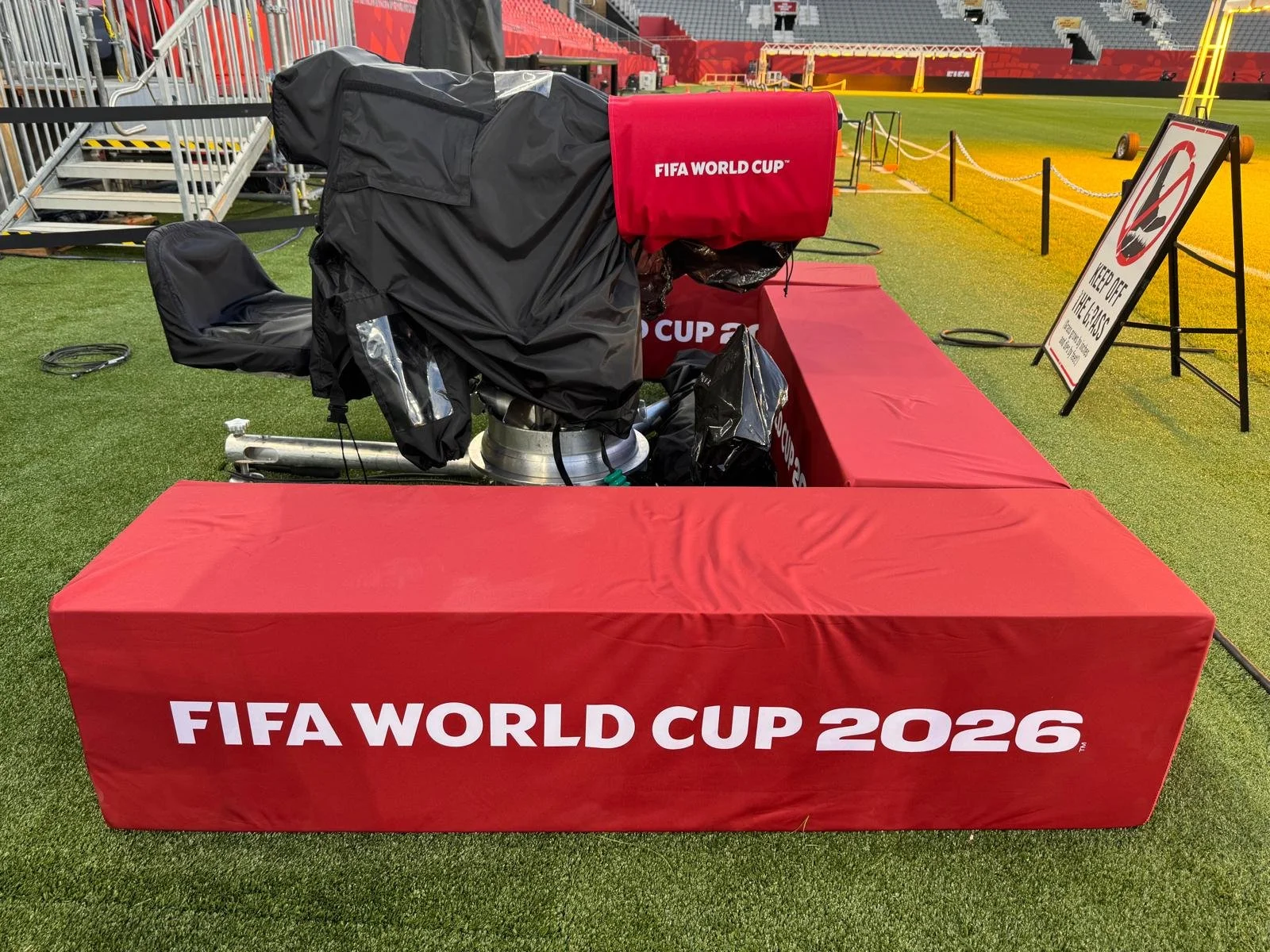 Red Fifa.jpeg