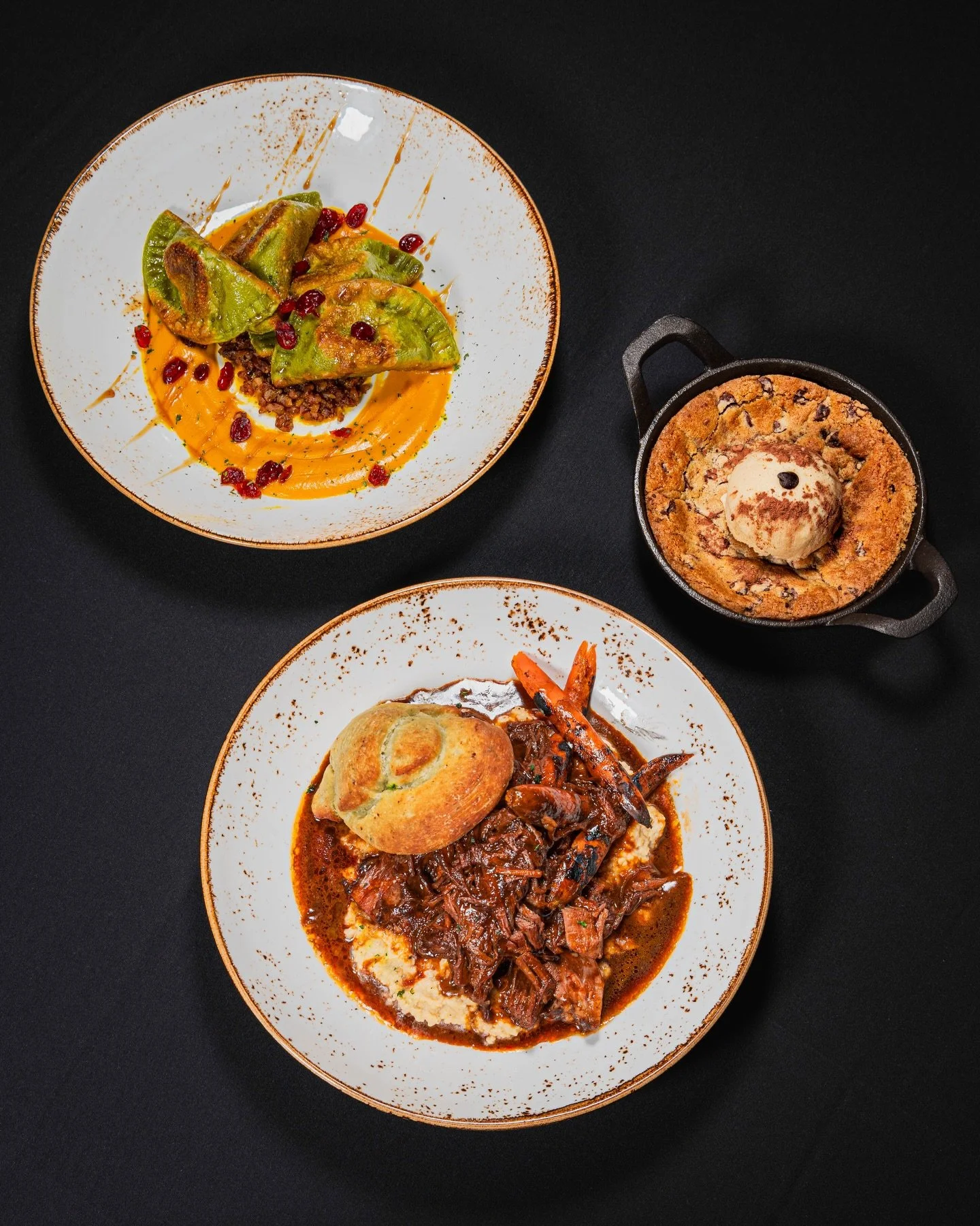 ❄️ Seasonal Specials! 🎄

As the weather cools down, our kitchen shifts toward heartier dishes and comforting flavors. Our new specials menu is here for you as you prepare and recover from visiting family. Available while supplies last.

Winter Piero