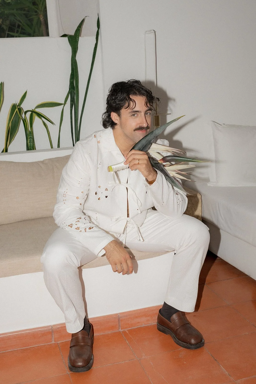 contemporary-portuguese-wedding-editorial-portrait.jpg