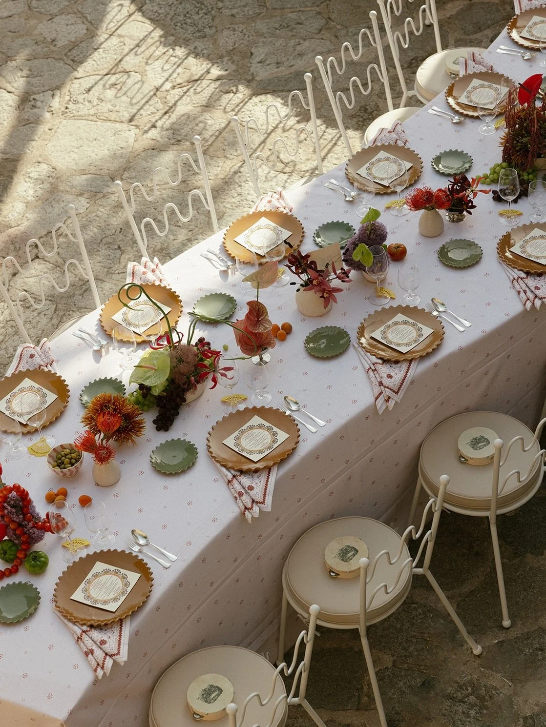 Some tables are just made for fun 💃

with @wild_heart_events
@ohmariaflores
@kellybrownweddings
@sommarfilms 
@followthebride_
@dianecaranica 
@styledbycar
@panela.productions 
@eversomusic 
@offtherecord_djs 
@bodegapress_ 
@belmondlaresidencia