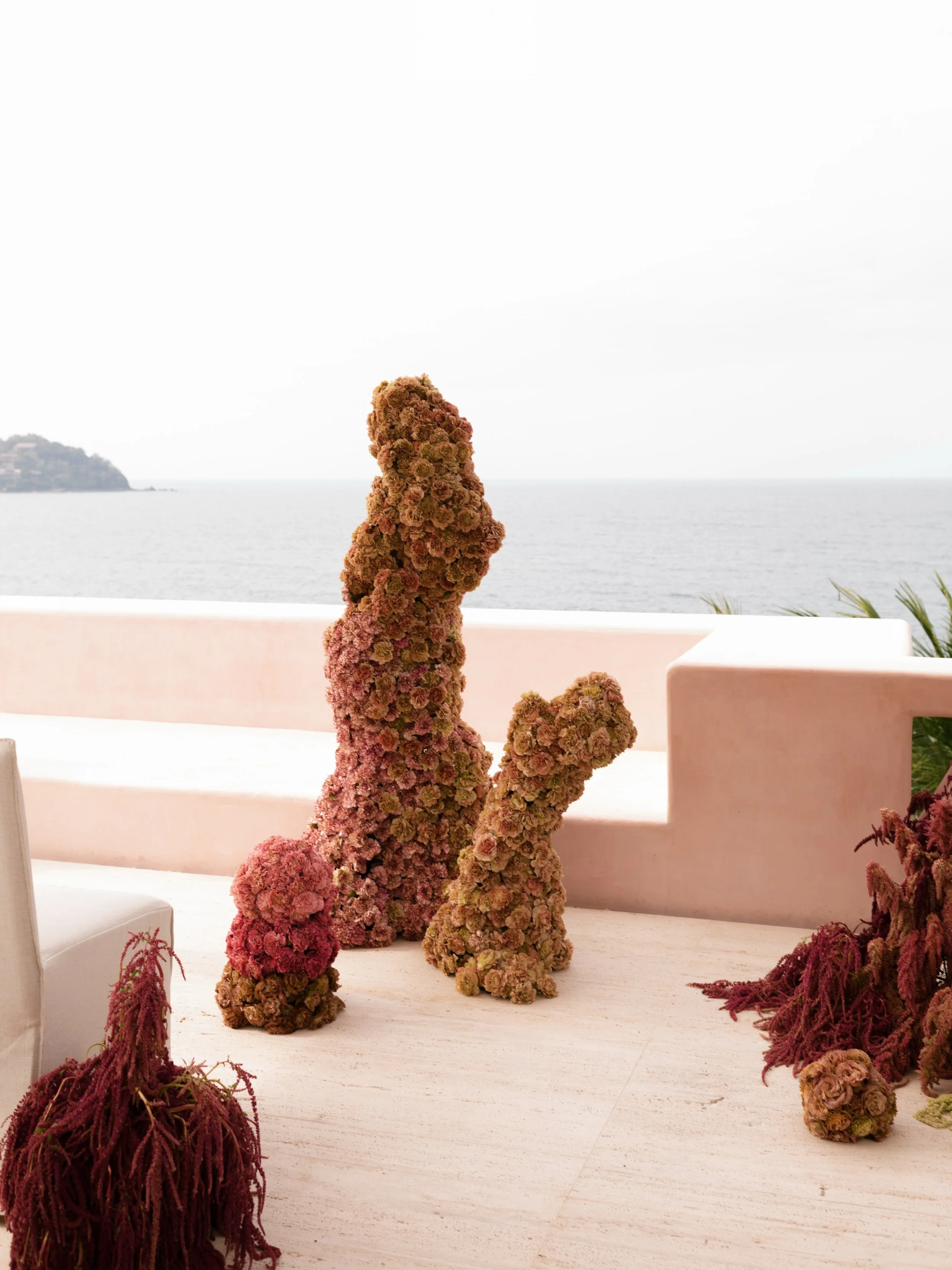 M&eacute;xico, sculptures and shades

For @ournativestate with @kristinpiteophoto 
@maeandco_creative
@nonaked_design_studio 
@casadeperrin 
@casarosadasayulita