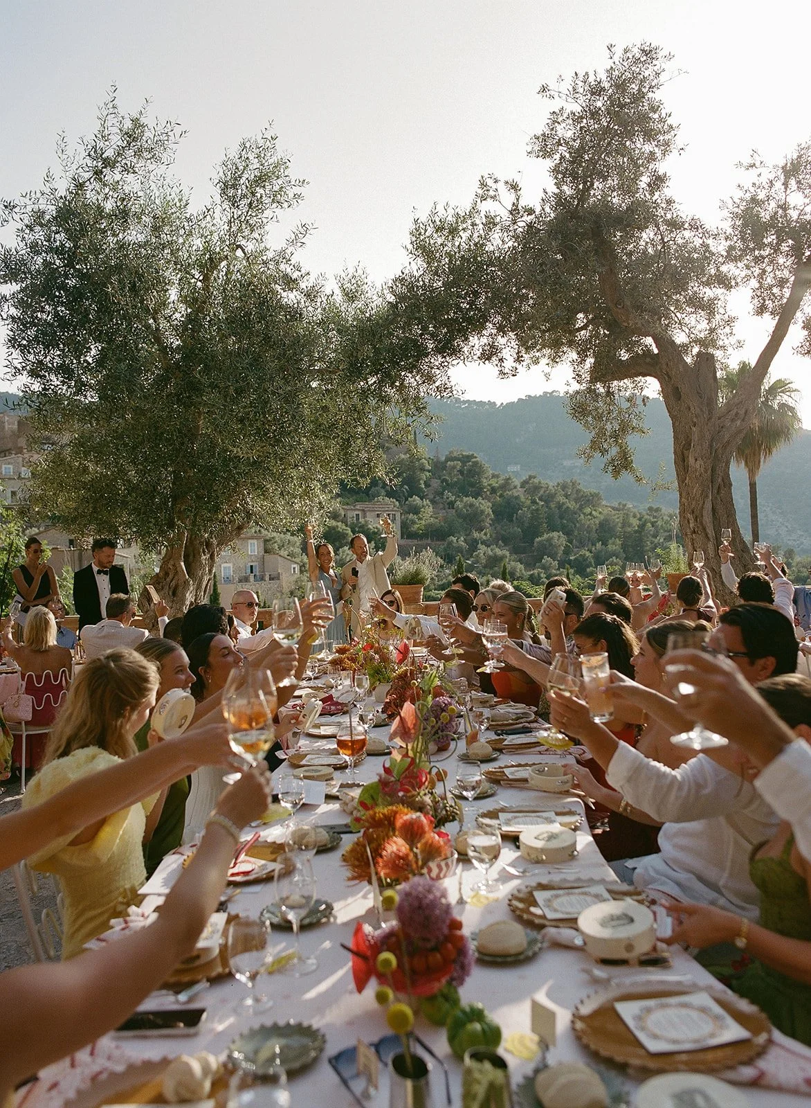 belmond-la-residencia-wedding-reception-guests.jpg