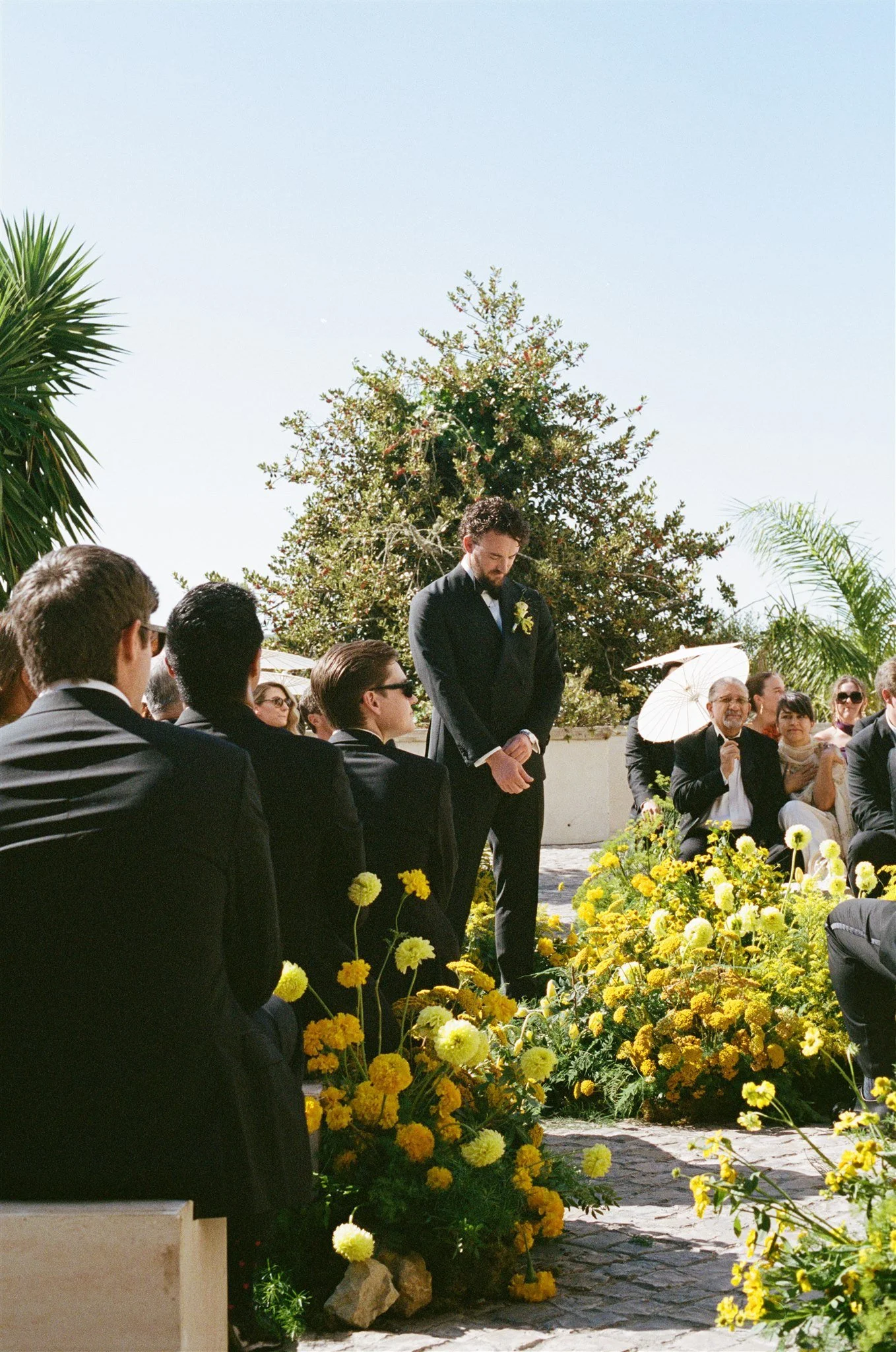 organic-yellow-floral-design-sintra-wedding-ceremony.jpg