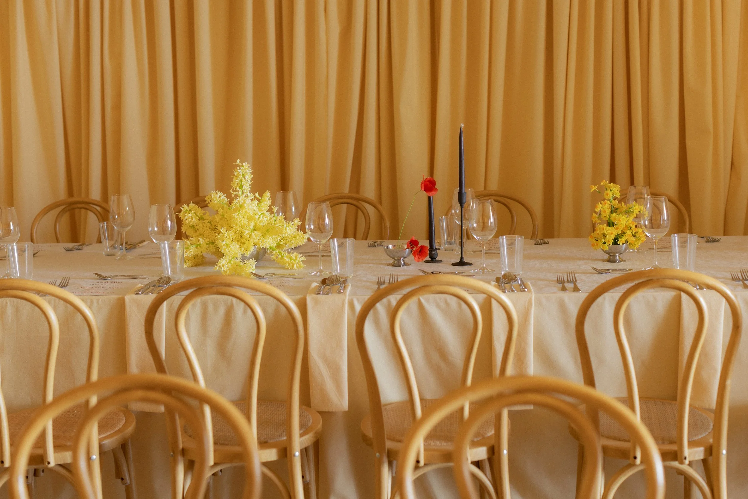 yellow-white-flower-centerpieces-long-reception-table-artistic-destination-wedding-floral-design-oh-maria-flores-062.jpg