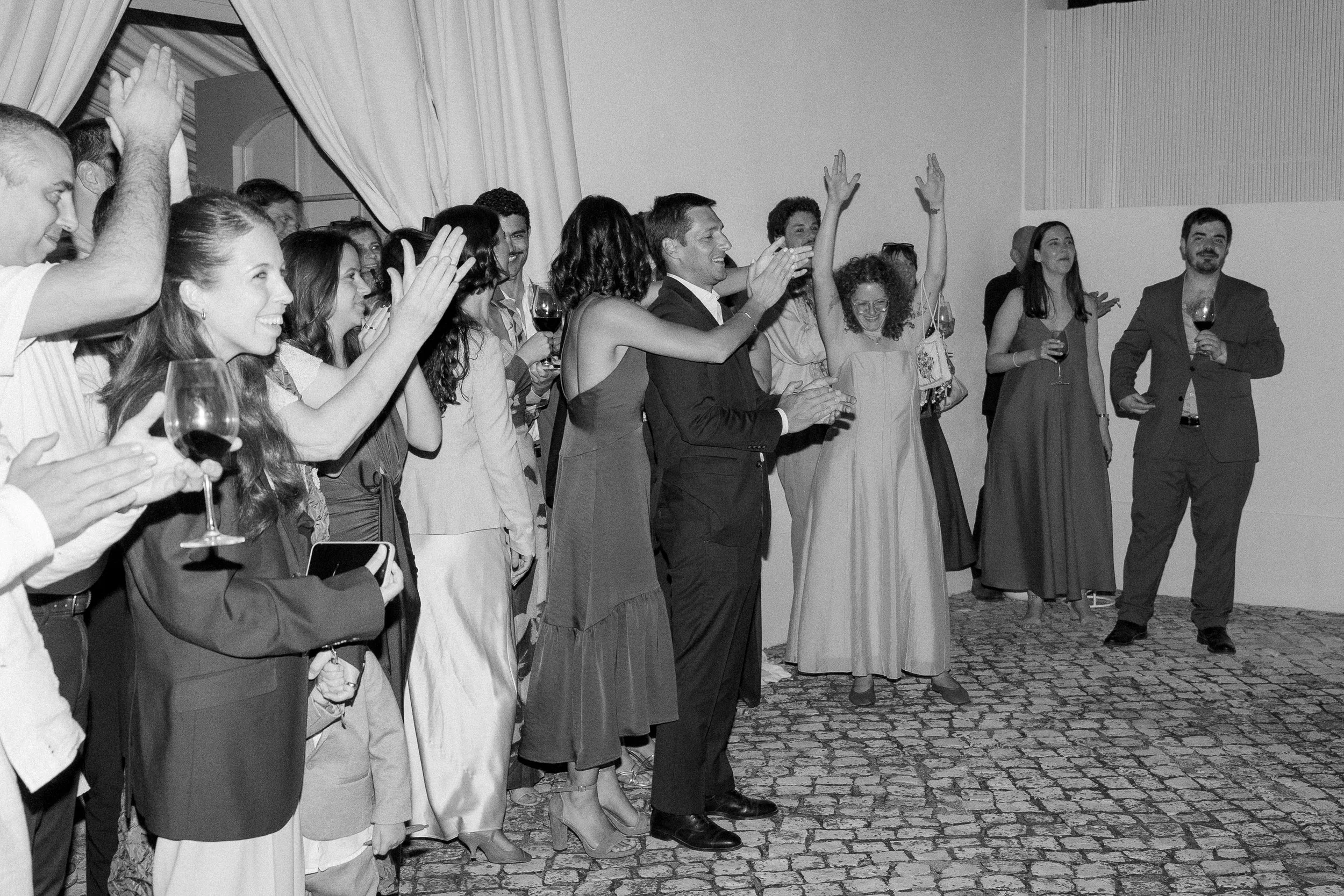 wedding-guests-dancing-reception-editorial-wedding-event-design-oh-maria-flores-031.jpg