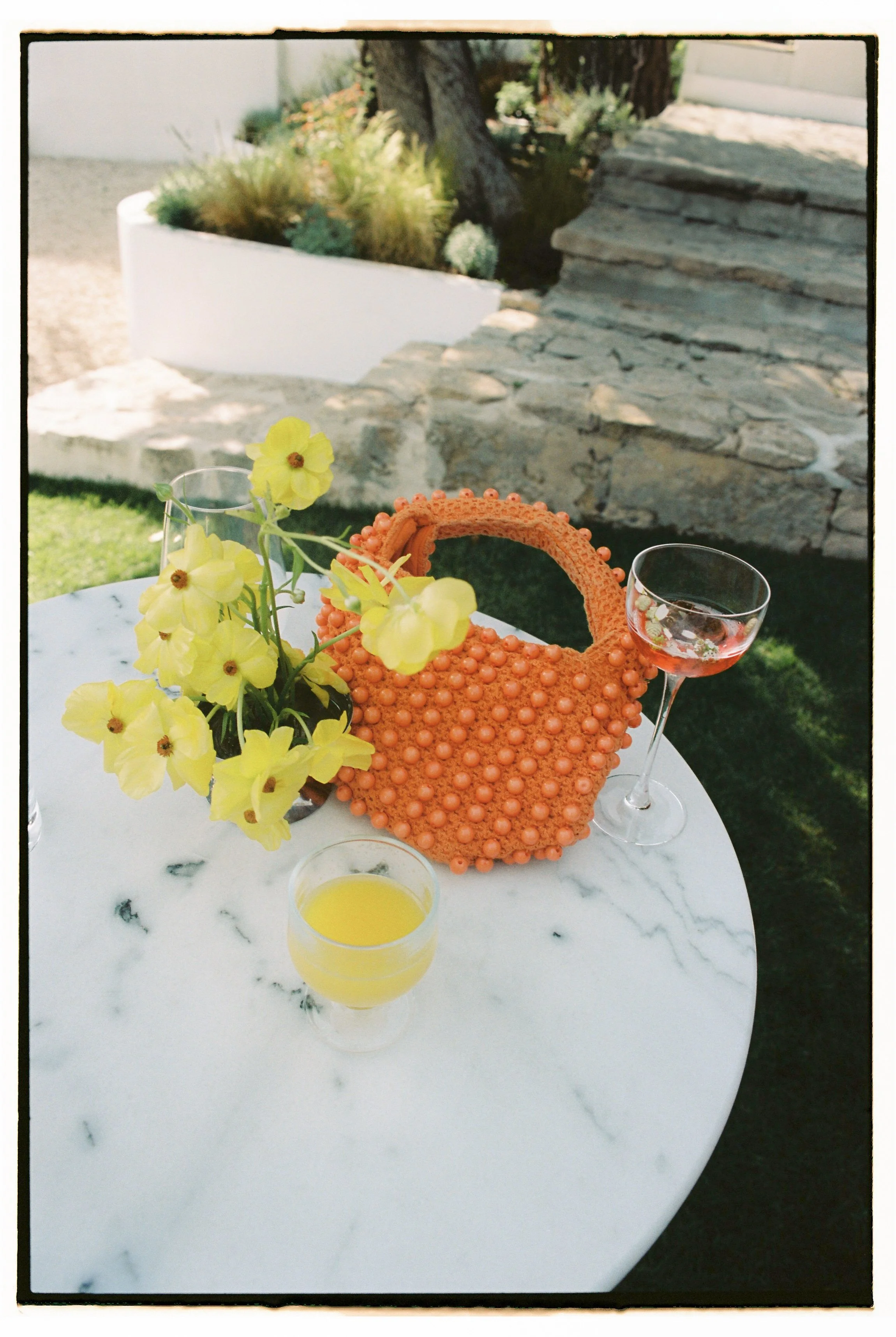 yellow-flowers-citrus-wedding-table-artistic-destination-wedding-floral-design-oh-maria-flores-034.jpg