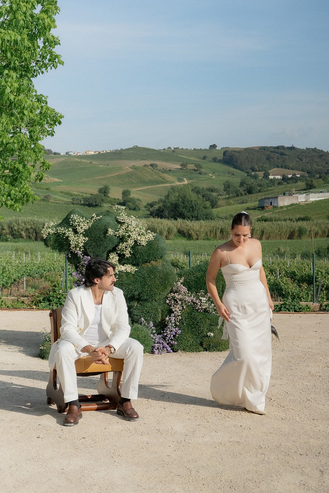 editorial-wedding-portrait-floral-design-portugal.jpg