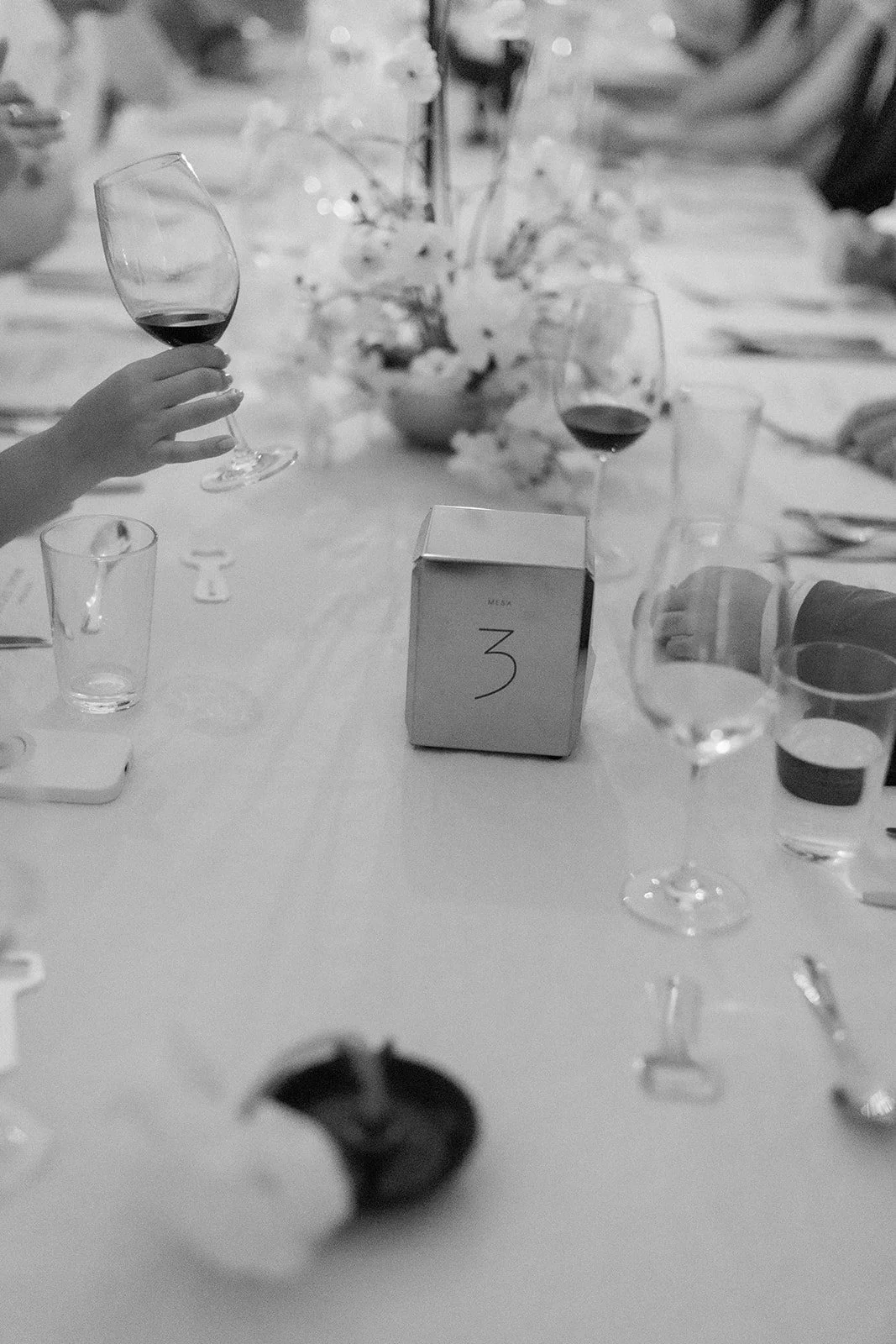 curated-wedding-dining-experience-portugal.jpg