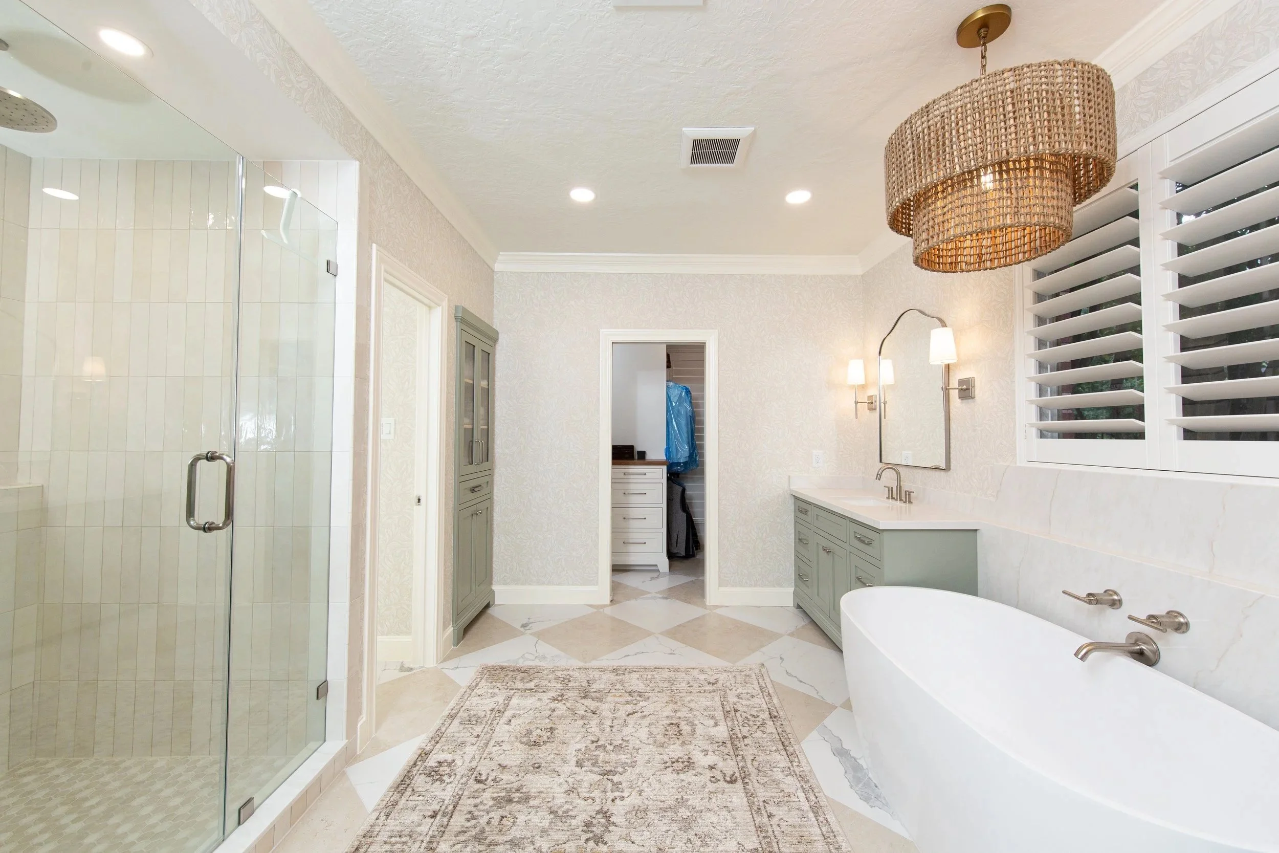 Kelliwood Master Bathroom