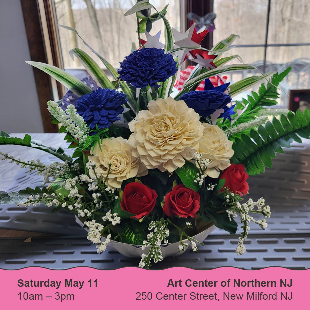 May 11 Vendor Spotlight: @dfw07823 makes unique wood flower arrangements for any occasion. Each of their items are a little different and filled with faux fillers to enhance the designs. 

#njmarket #njcraftfair #njcraftmarket #njthingstodo #njevents