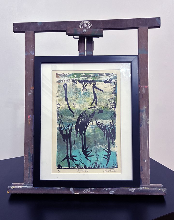 tropical vibe Leslee Fentner.jpg
