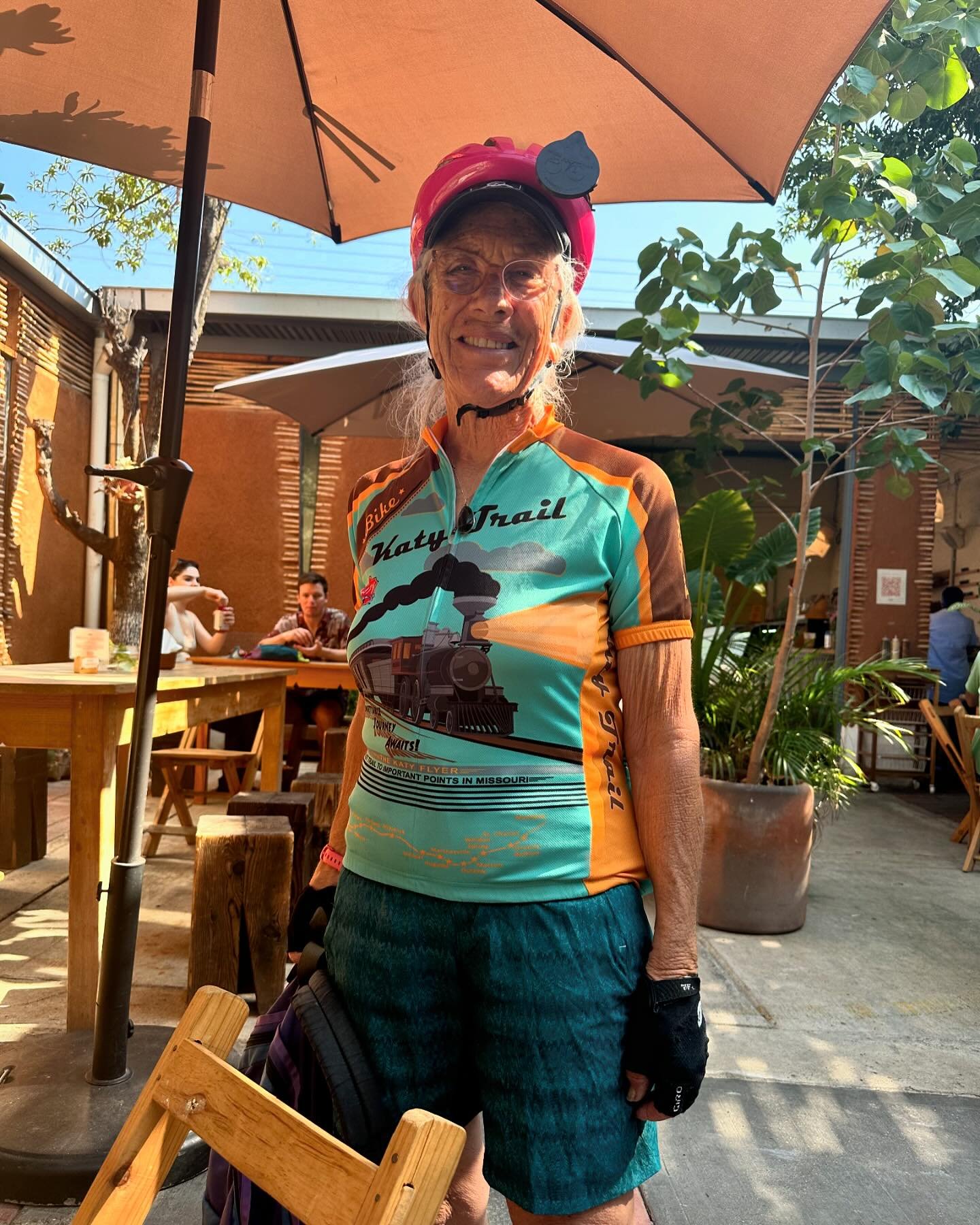 Met up with a legend @panconmadre who rides her bike in from out of town.  Awesome fitness.  I&rsquo;m just returning to being able to walk between bakeries!  Onward! As they say.