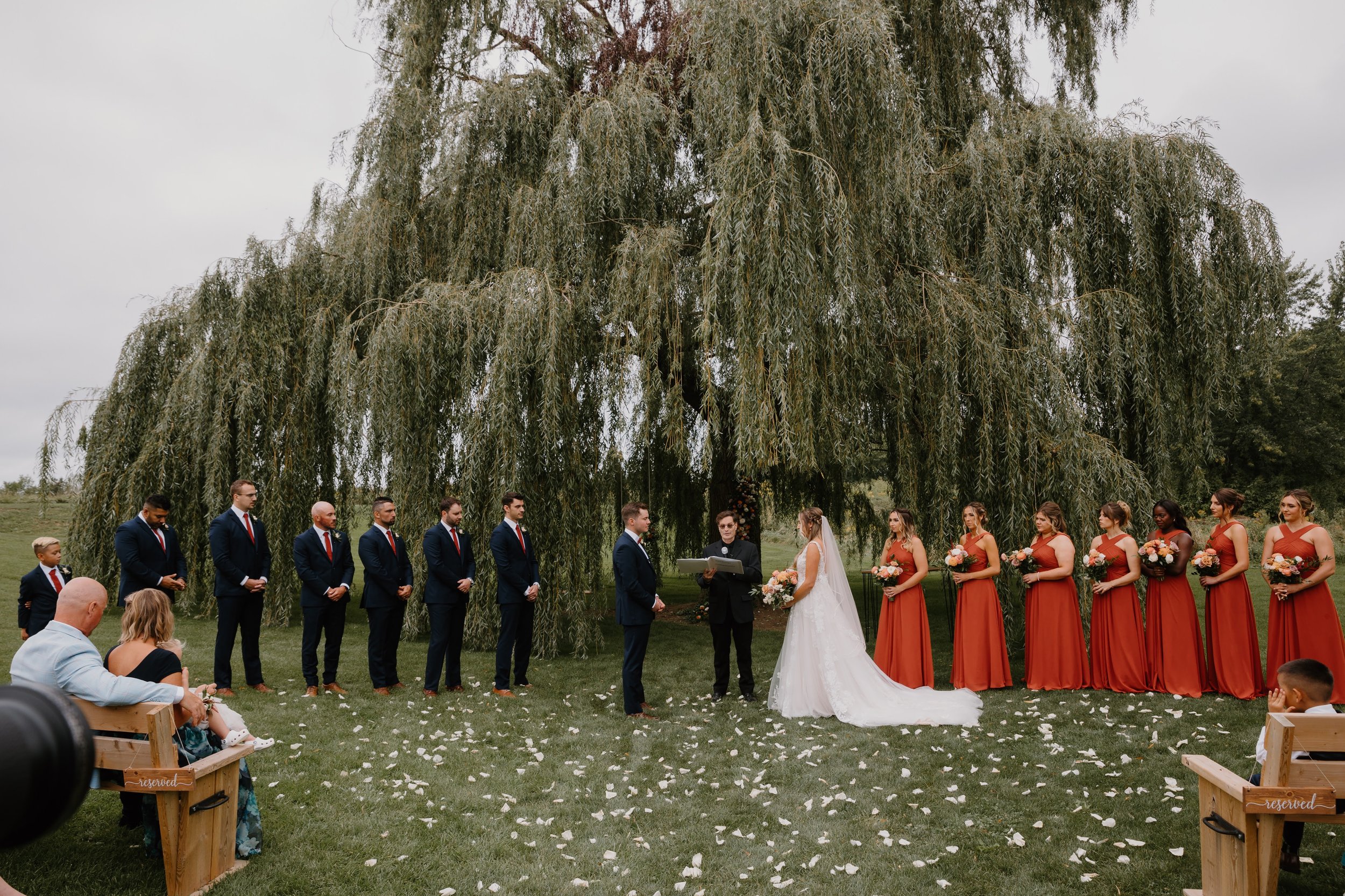 Outdoor Wedding Venues – Are They Right for You?